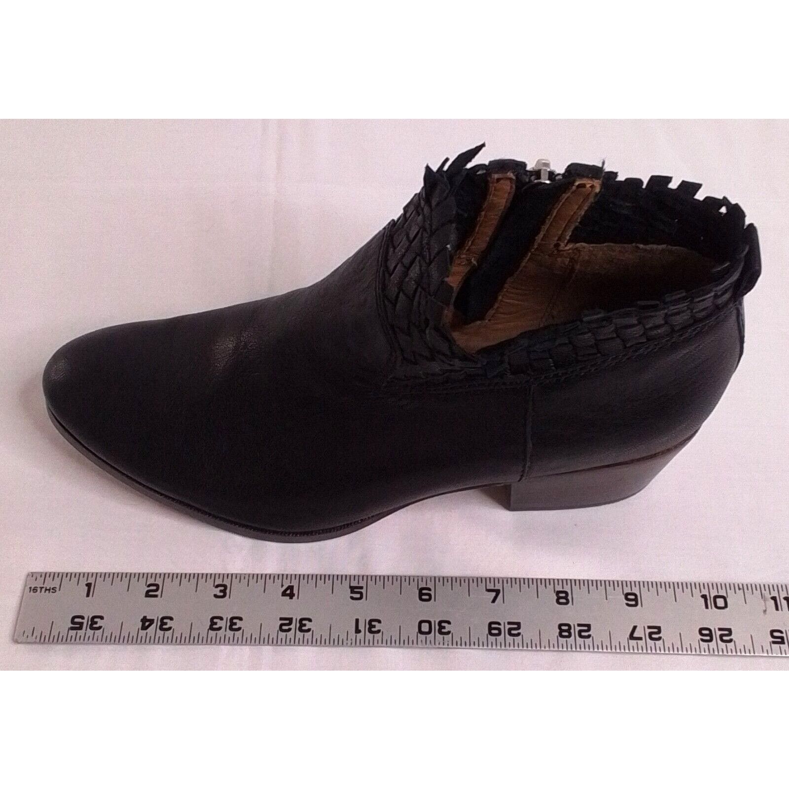 Coach Coach Boots Women's 7B Black Leather Bootie #W3143 Size US 7 / IT 37 - 11 Thumbnail