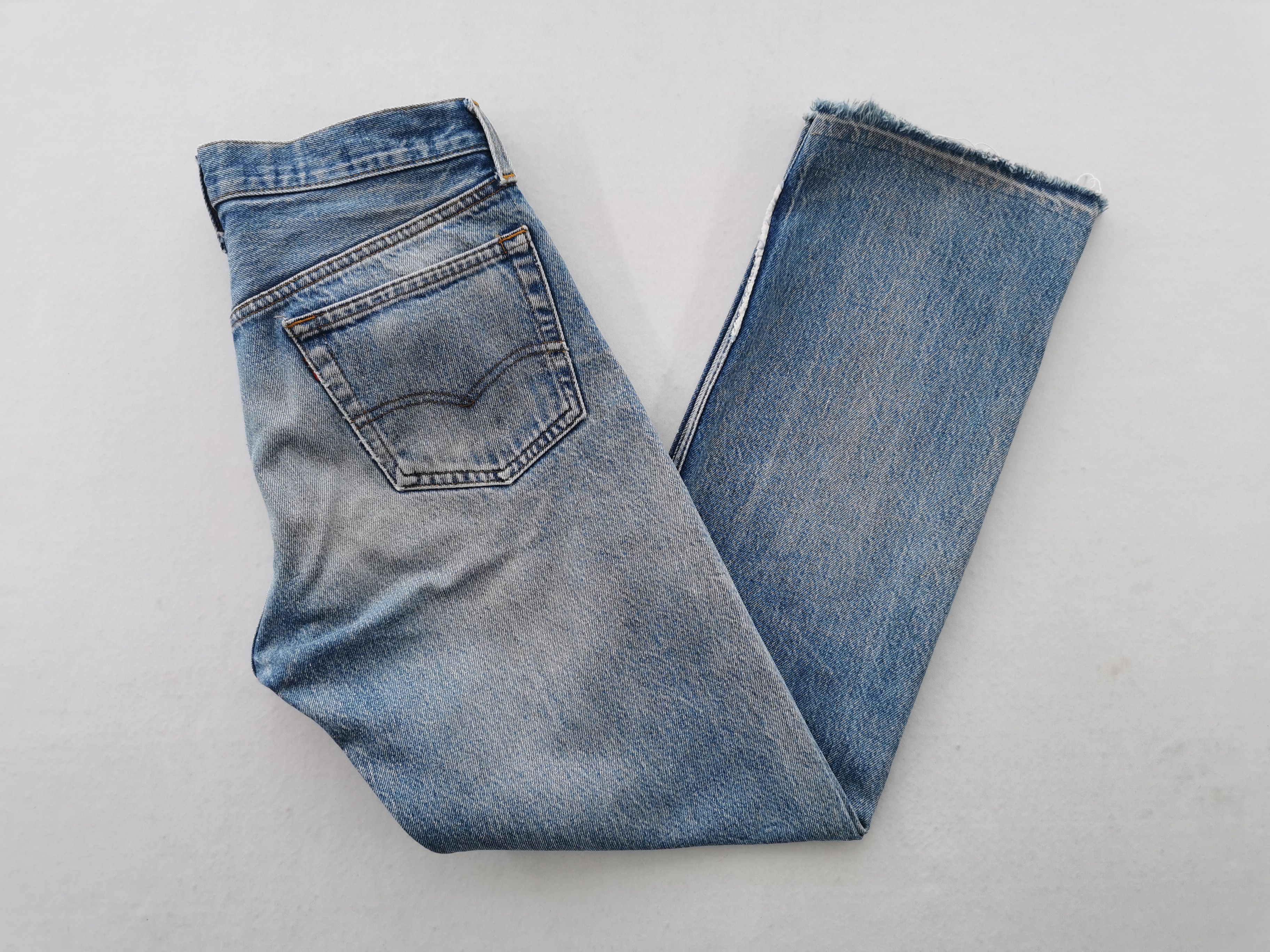 Levi's Distressed Vintage 90s Levis Lot 501 Denim Size 28 Size US 28 / EU 44 - 4 Thumbnail