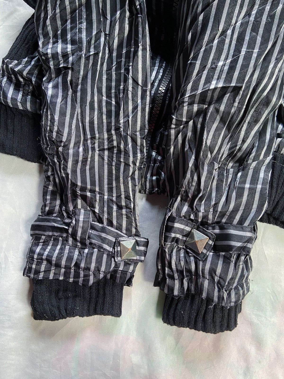 Beauty Beast DIG DEEP PUNK STRIPED ZIP JACKET Size US S / EU 44-46 / 1 - 12 Thumbnail