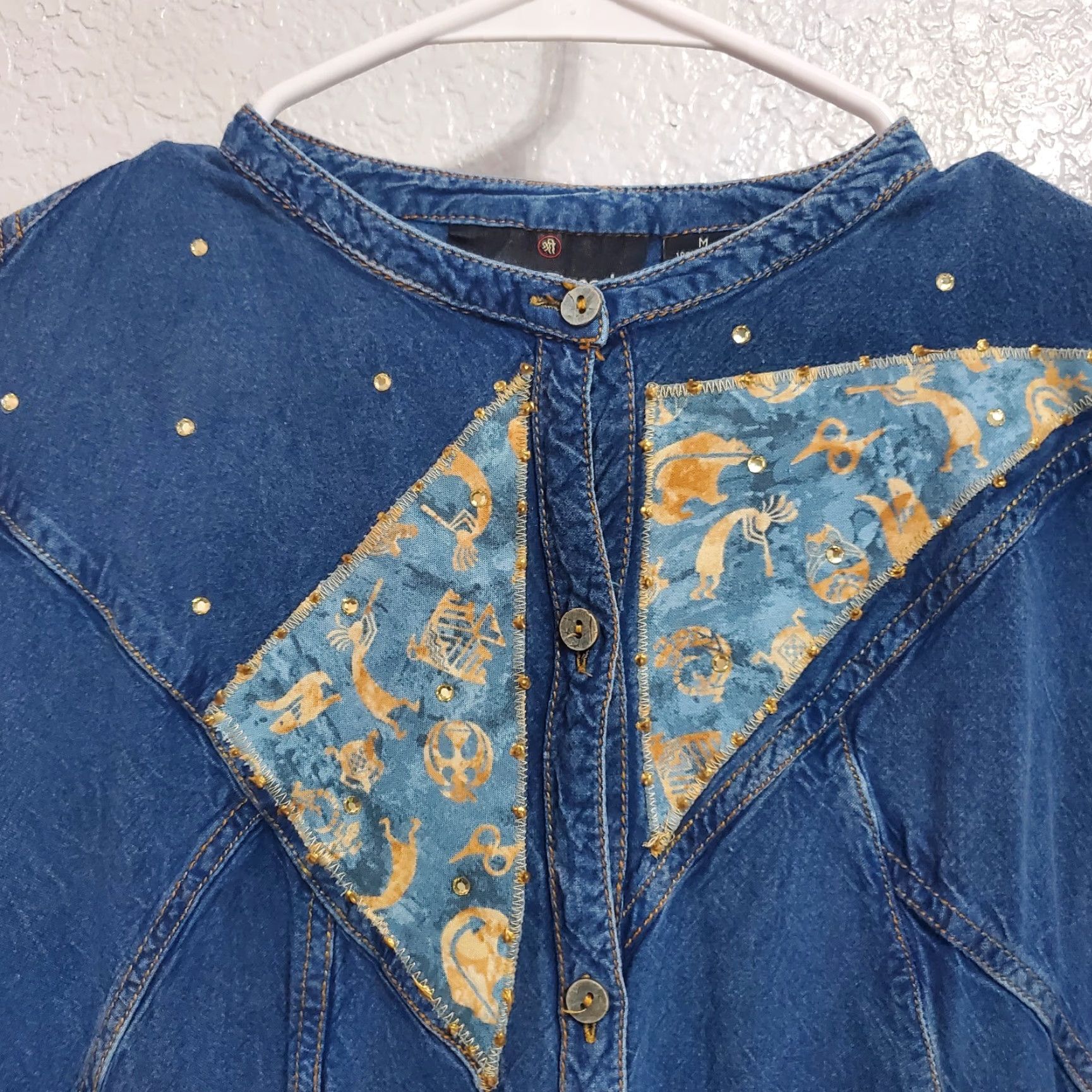 Vintage Sacred Threads Shirt Women M Blue Chambray Patchwork Southwestern Oversized Button Up Kokopelli Rhinestone Size M / US 6-8 / IT 42-44 - 4 Thumbnail