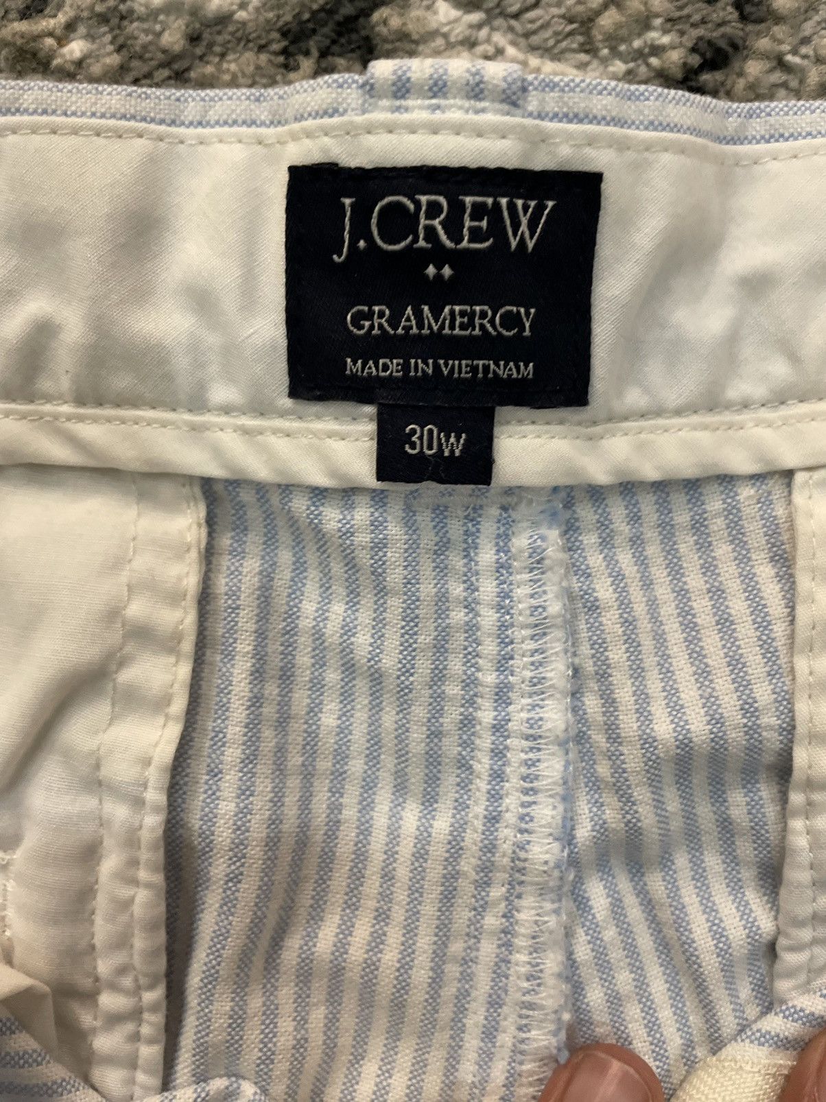 J.Crew J.Crew Shorts Size US 30 / EU 46 - 2 Thumbnail