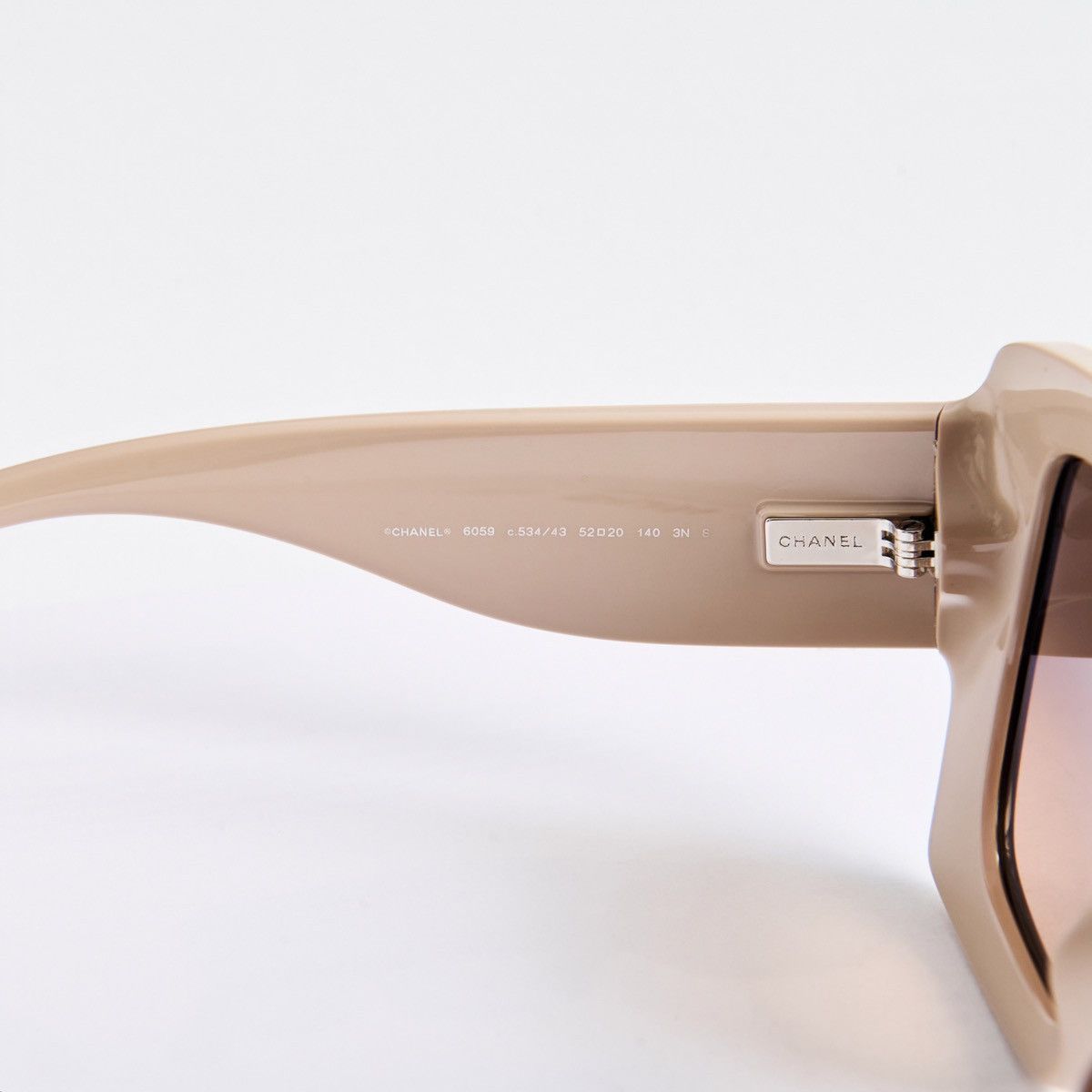 Chanel CHANEL 0CH6059 C53443 SUNGLASSES Size ONE SIZE - 7 Thumbnail