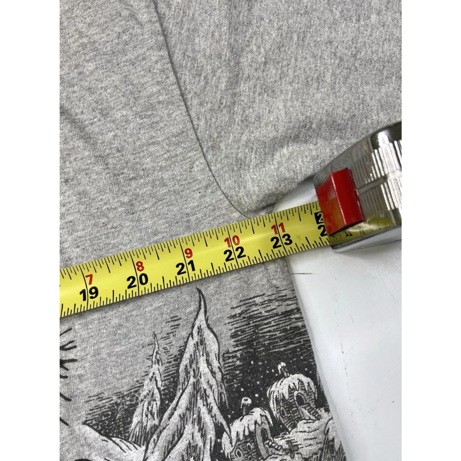 AAA VINTAGE Dr Suess Grinch Christmas T Shirt XL Double-Sided Mens Gray 2001 Christmas Grinch T-Shirt XL Mens Double-Sided Size US XL / EU 56 / 4 - 8 Thumbnail
