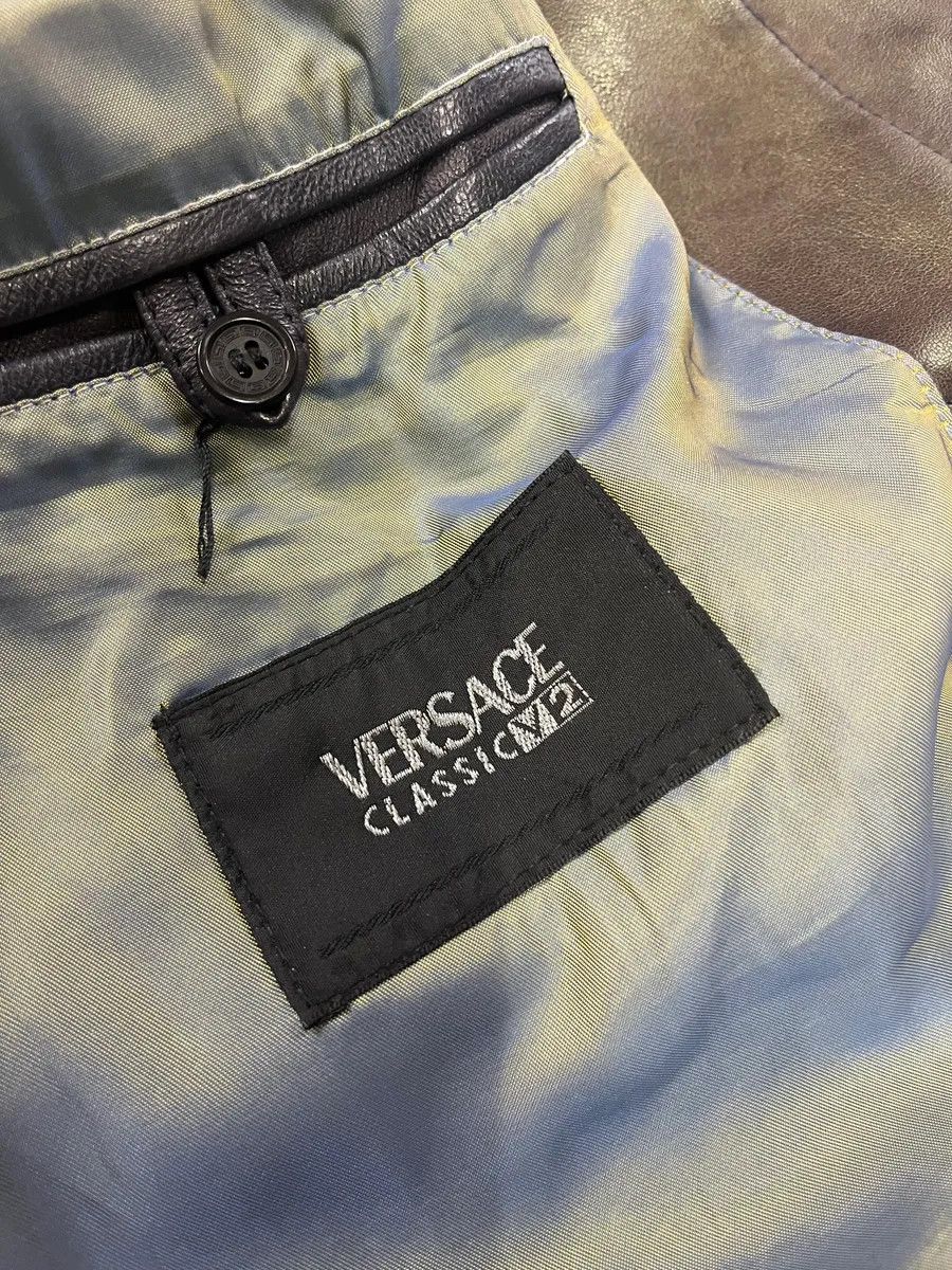 Versace 1990s Versace Brown Metallic Gold Leather Coat Size US M / EU 48-50 / 2 - 10 Thumbnail