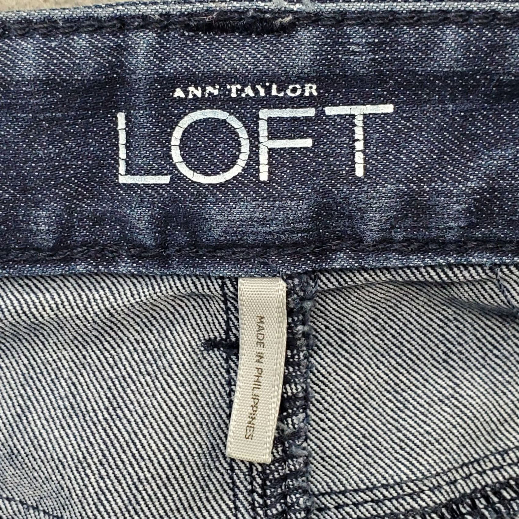 Loft LOFT Jeans Women 2 Flare Denim Blue Stretch 2/26 White Streetwear Modern Vintage N/A Size 26" / US 2 / IT 38 - 7 Thumbnail