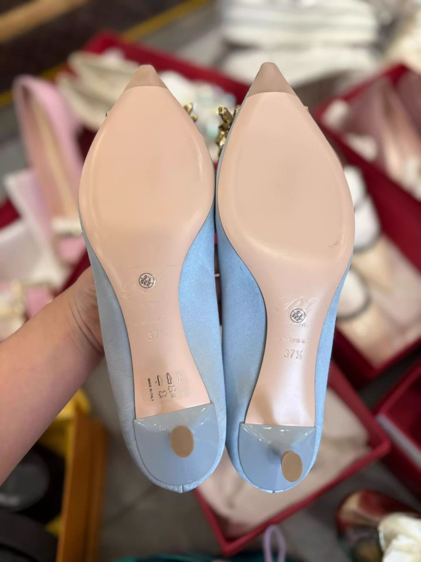 Roger Vivier RV Water Blue Satin Square Crystal Heels 37.5 NIB Size US 7 / IT 37 - 4 Thumbnail