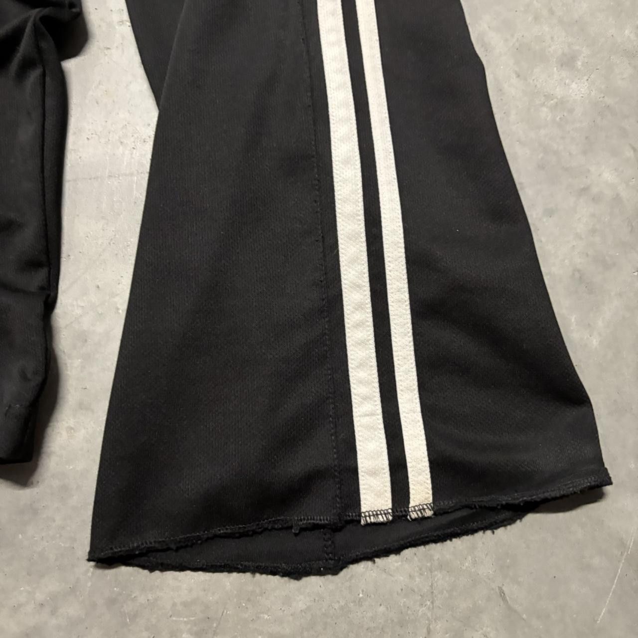 Japanese Brand × Vintage Crazy Vintage Y2K/2000s Baggy Black Striped Streetwear Track Pants! Size US 36 / EU 52 - 5 Thumbnail