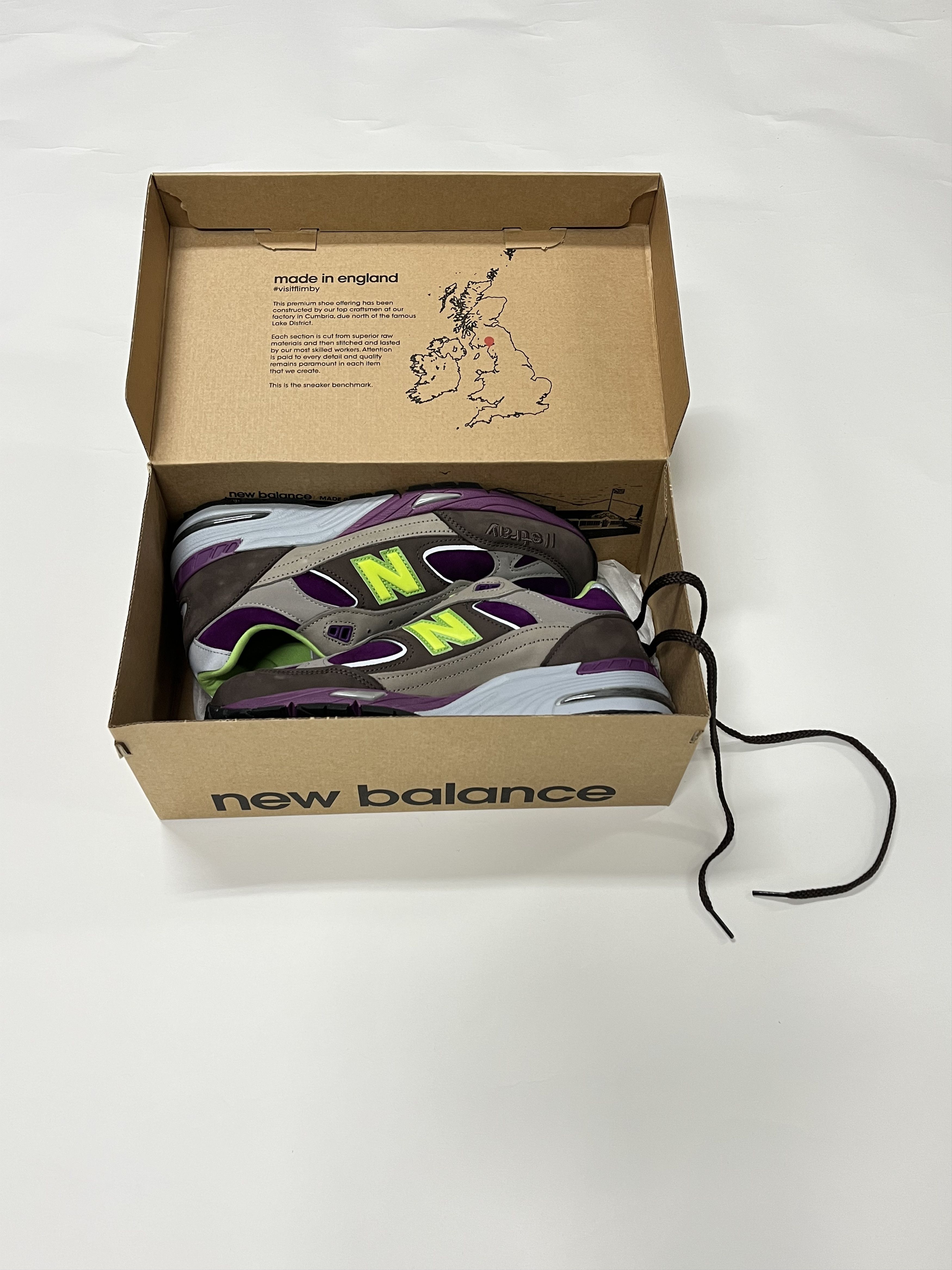 Stray Rats Stray Rats New Balance 991 Brown Size US 7 / EU 40 - 3 Thumbnail