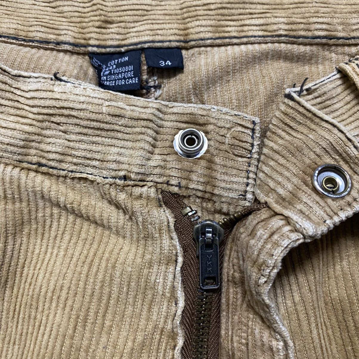 Quiksilver Vintage Quiksilver Corduroy Baggy Pants Size US 33 - 19 Thumbnail