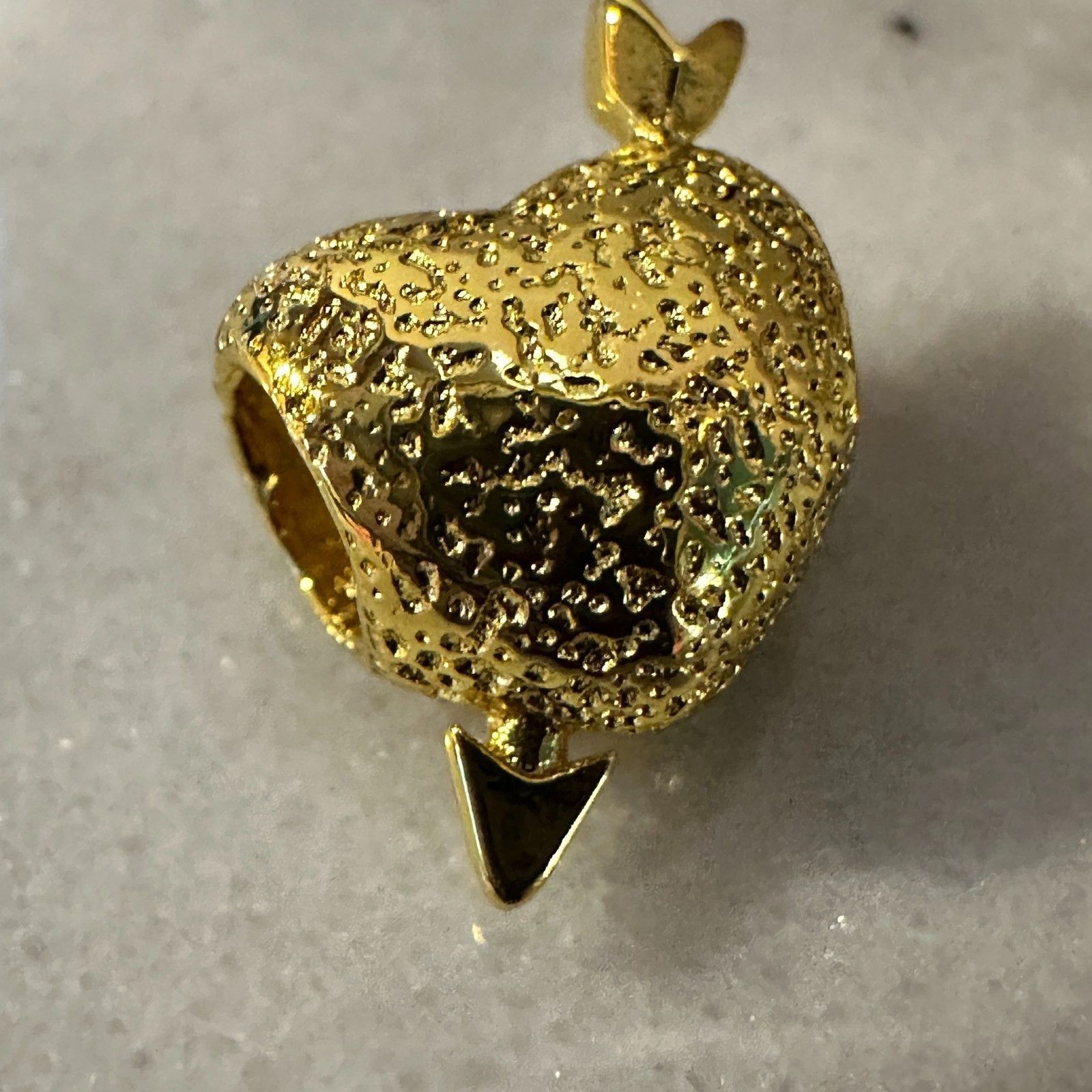 pandora Authentic PANDORA Gold Plated Cupid Heart Charm Valentine # Size ONE SIZE - 1 Thumbnail
