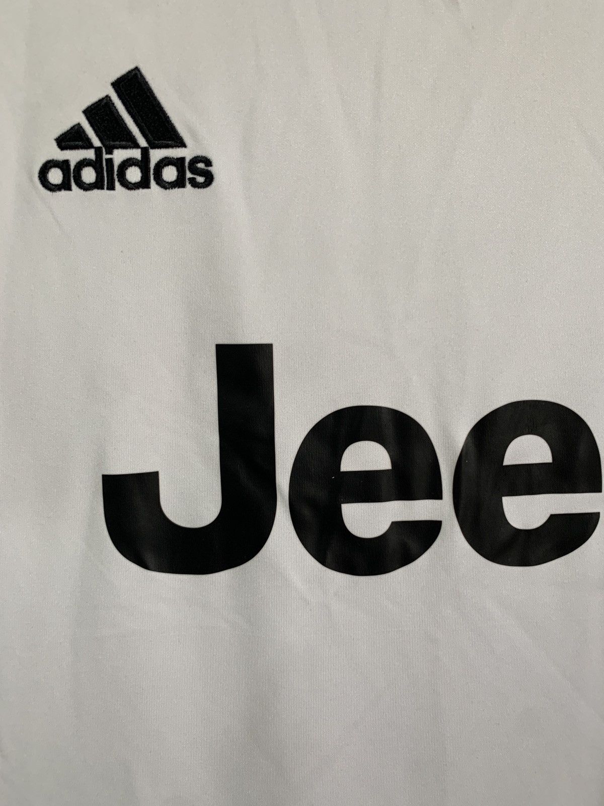 Adidas Juventus 2016 Third Football Shirt Adidas Soccer Jersey Sz M Size US M / EU 48-50 / 2 - 5 Thumbnail