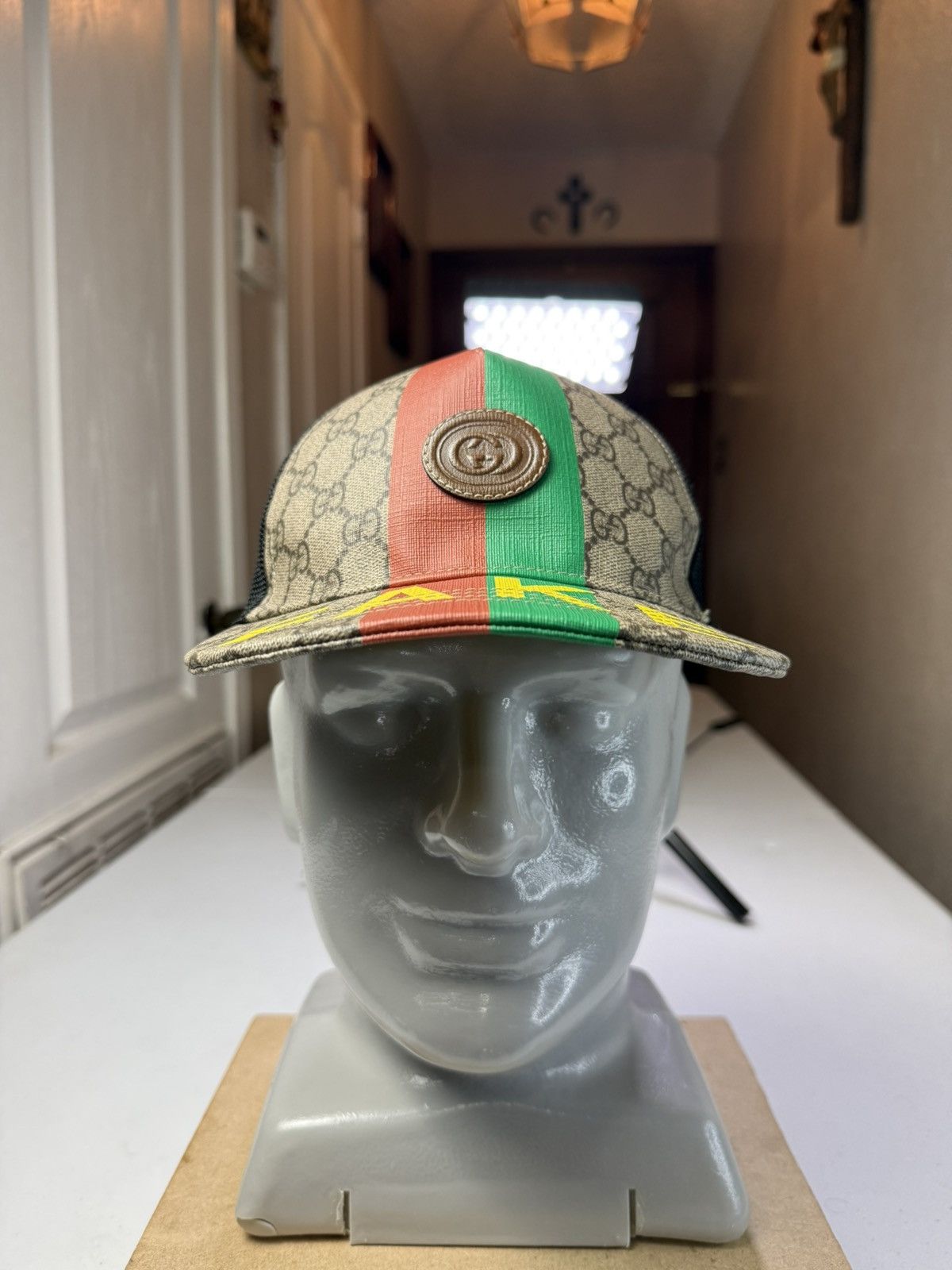 Gucci Gucci GG Supreme Monogram Baseball Hat 59 Beige Black Size ONE SIZE - 1 Thumbnail