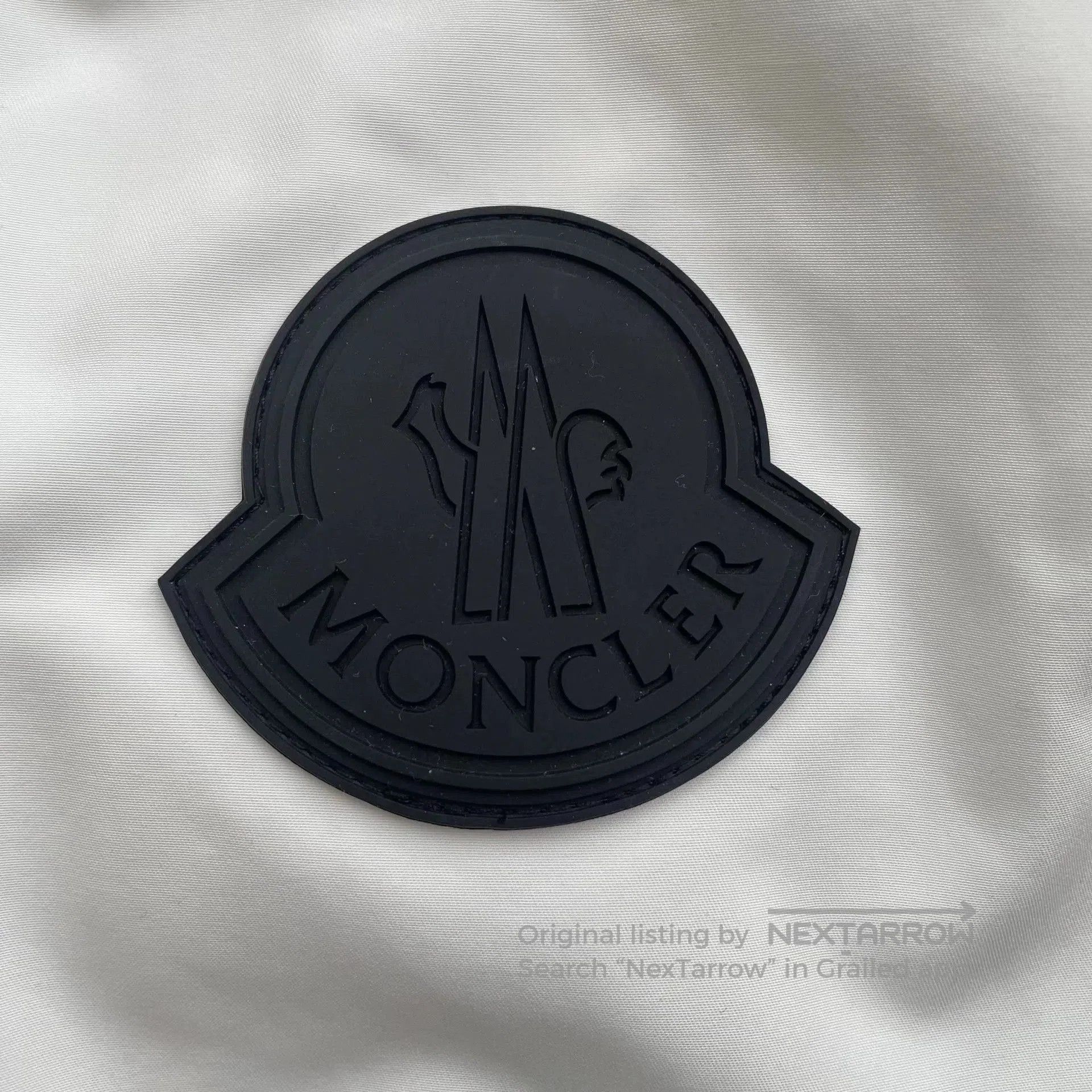 Moncler White Hooded Light Jacket with Graphic Print - L. Size US L / EU 52-54 / 3 - 4 Thumbnail