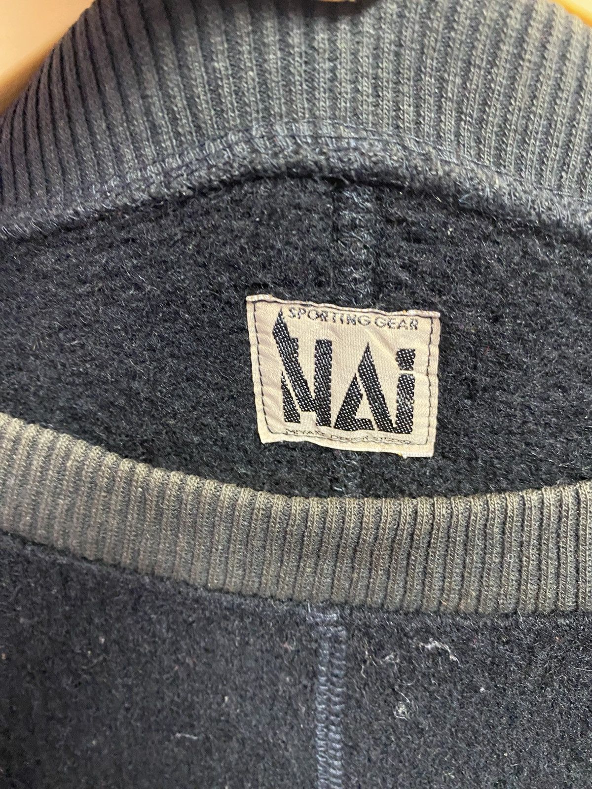 Hai Sporting Gear Vintage Issey Miyake wool sweatshirt Size US XL / EU 56 / 4 - 6 Thumbnail