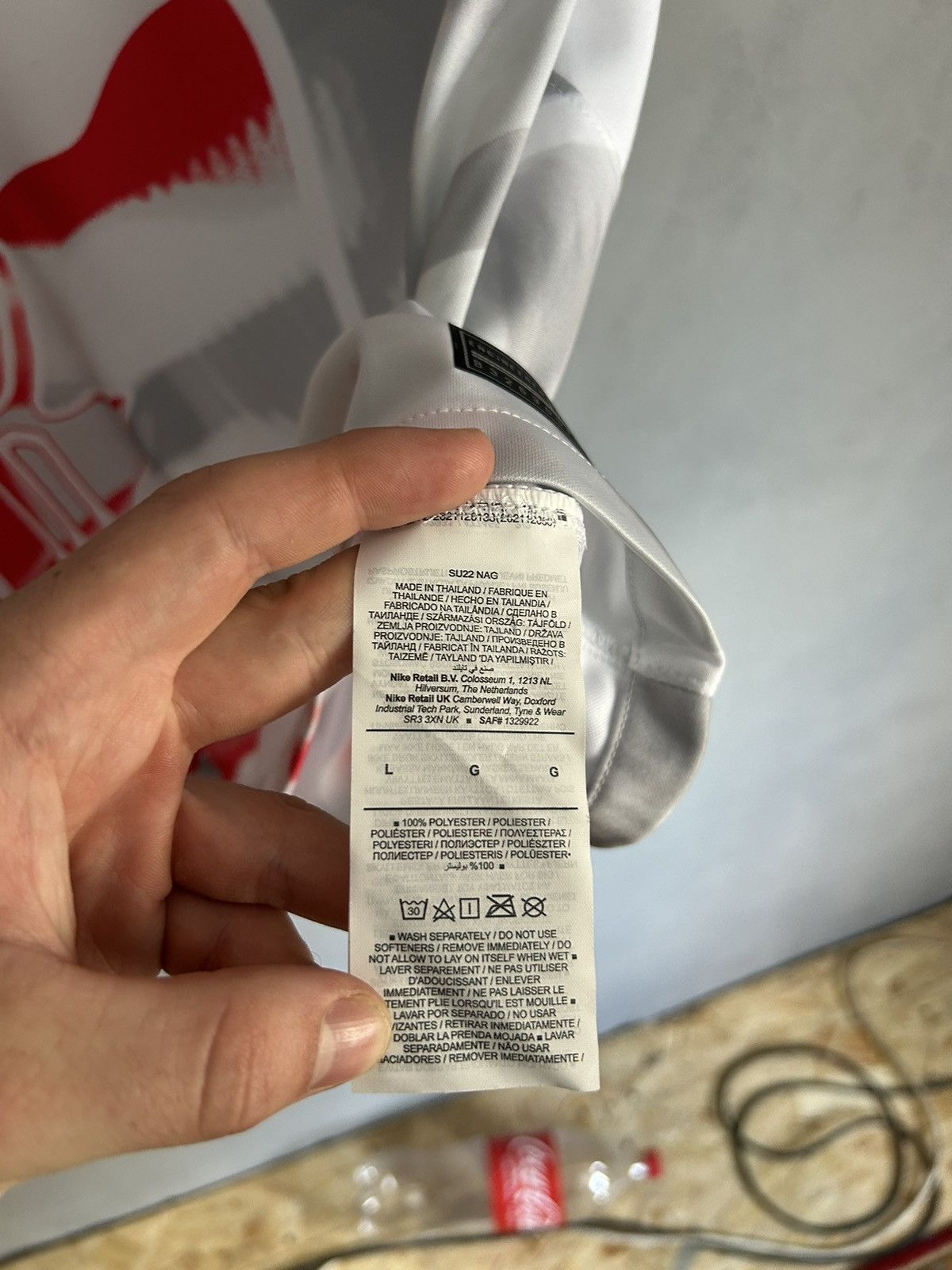 Nike Red Bull Leipzig Home 2022-23 jersey Size US L / EU 52-54 / 3 - 5 Thumbnail