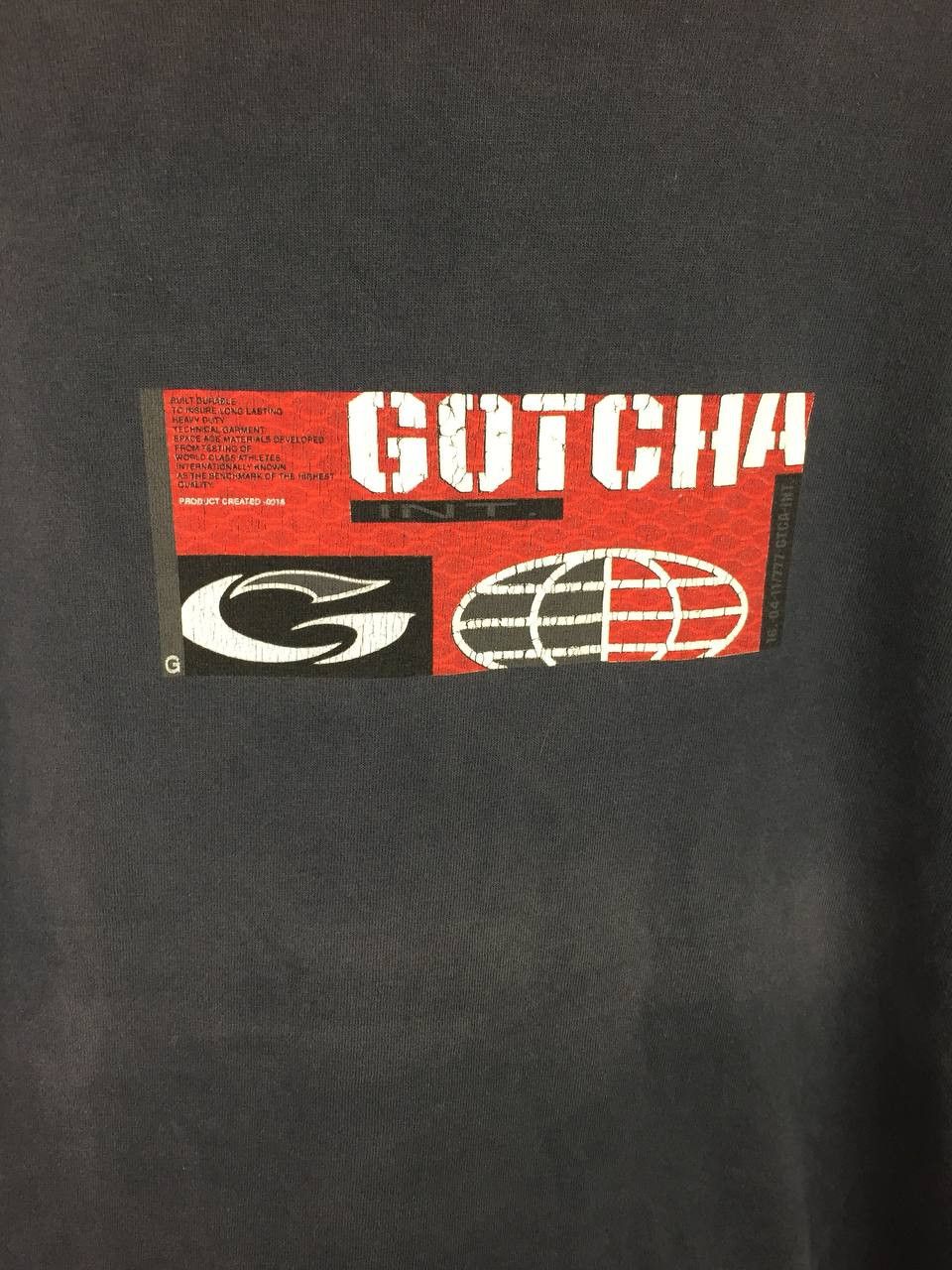 Gotcha Vtg Gotcha International Globe Logo Surf Skate Tee Size US M / EU 48-50 / 2 - 6 Thumbnail