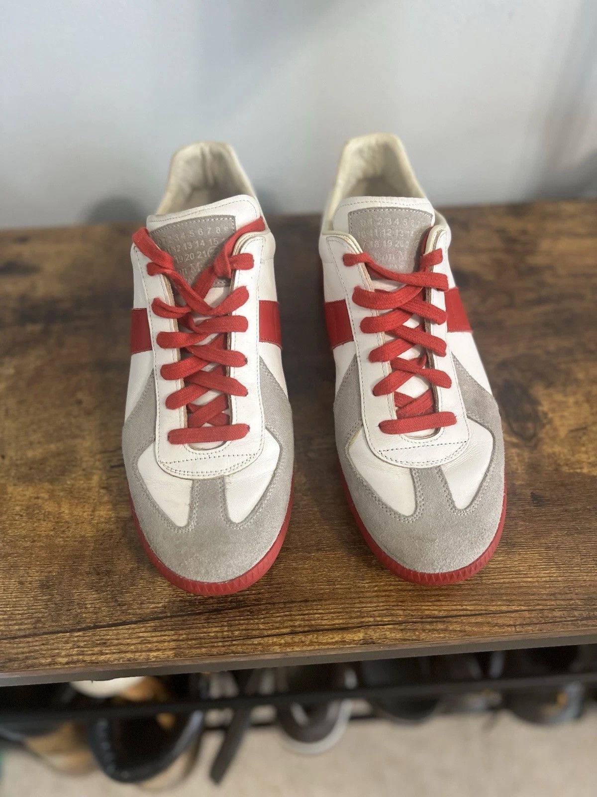 MAISON MARGIELA リプリカ ギャット ブラウン 41 MAISON MARGIELA リプリカ ギャット ブラウン 41 MAISON MARGIELA