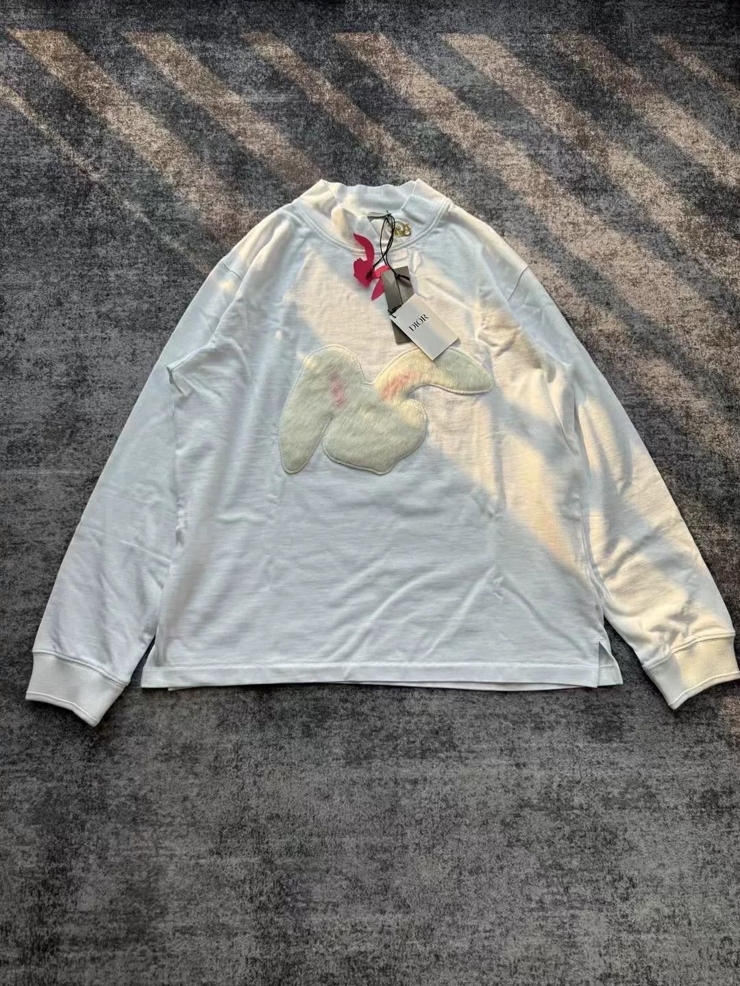 Dior dior white high-neck embroidered logo sweatshirt Size US XL / EU 56 / 4 - 1 Thumbnail
