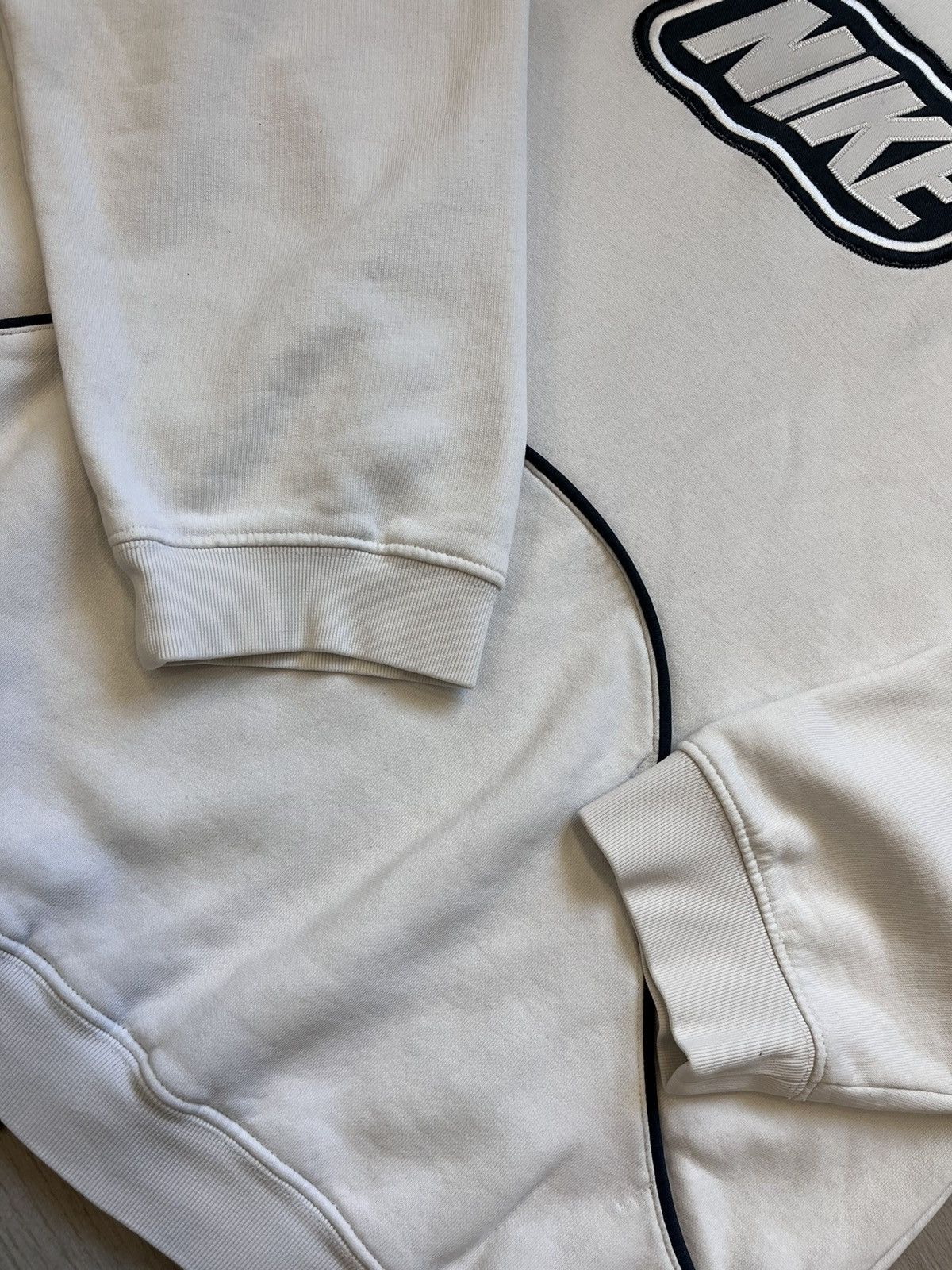Nike × Vintage Vintage Nike hoodie white sweatshirt minimalistic Size US L / EU 52-54 / 3 - 7 Thumbnail