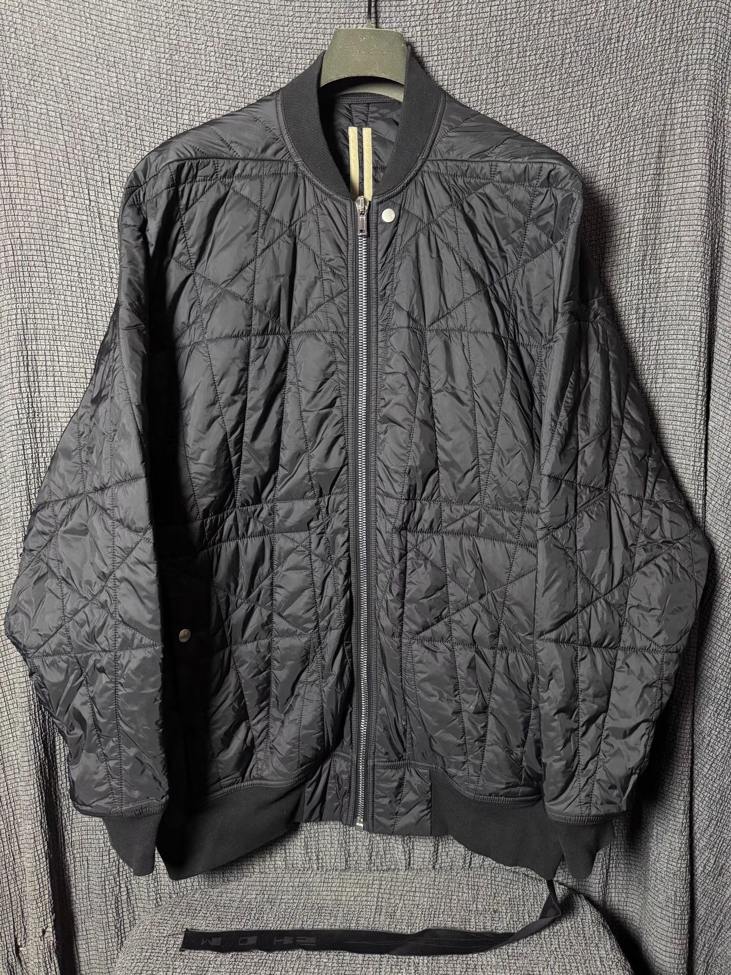 Rick Owens Rick Owens pentagram batwing strap puffer Size US S / EU 44-46 / 1 - 1 Thumbnail
