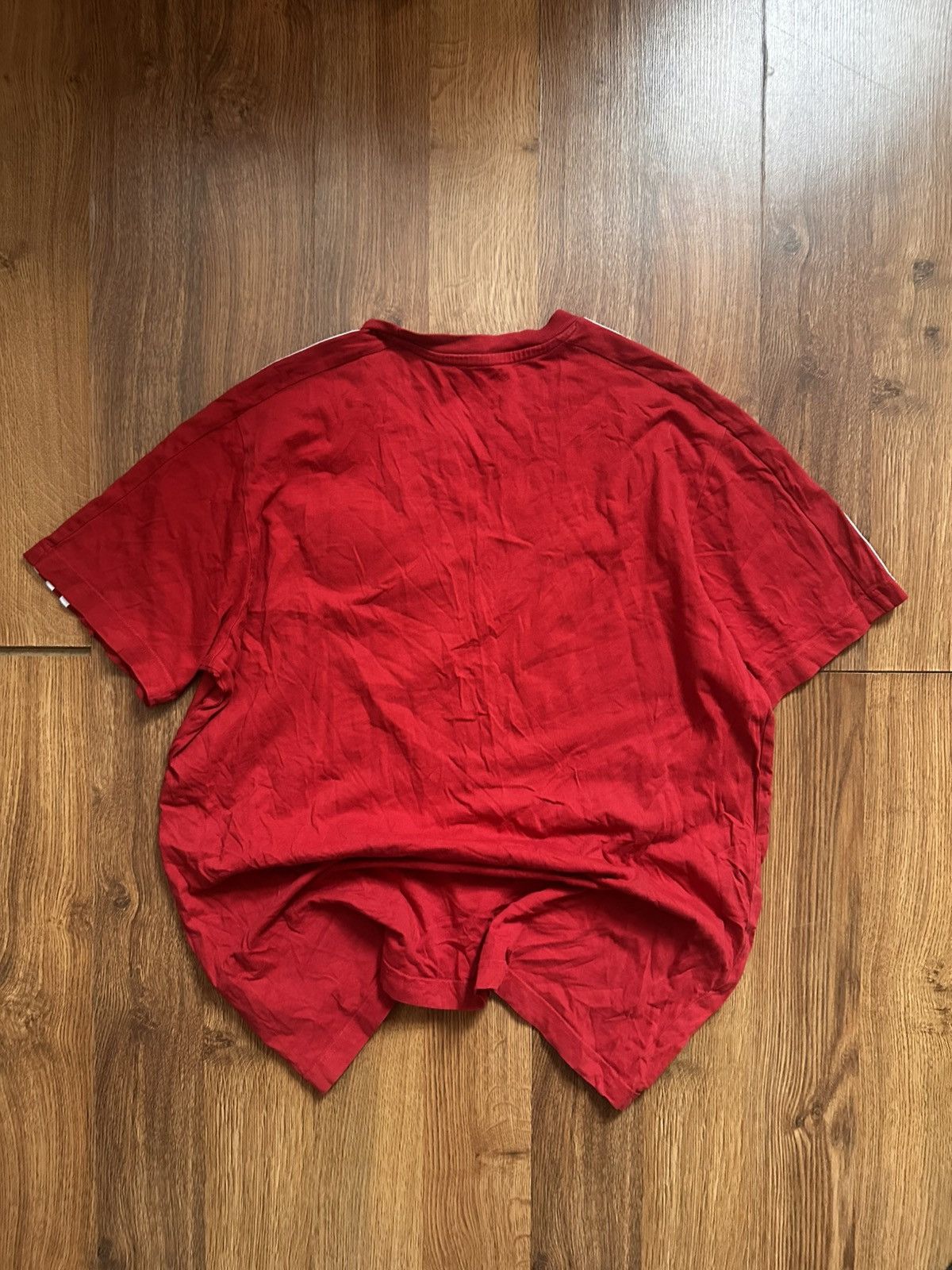 Adidas 🔥 Adidas Manchester United Tee – Size L 🔥 Y2K Size US L / EU 52-54 / 3 - 5 Thumbnail