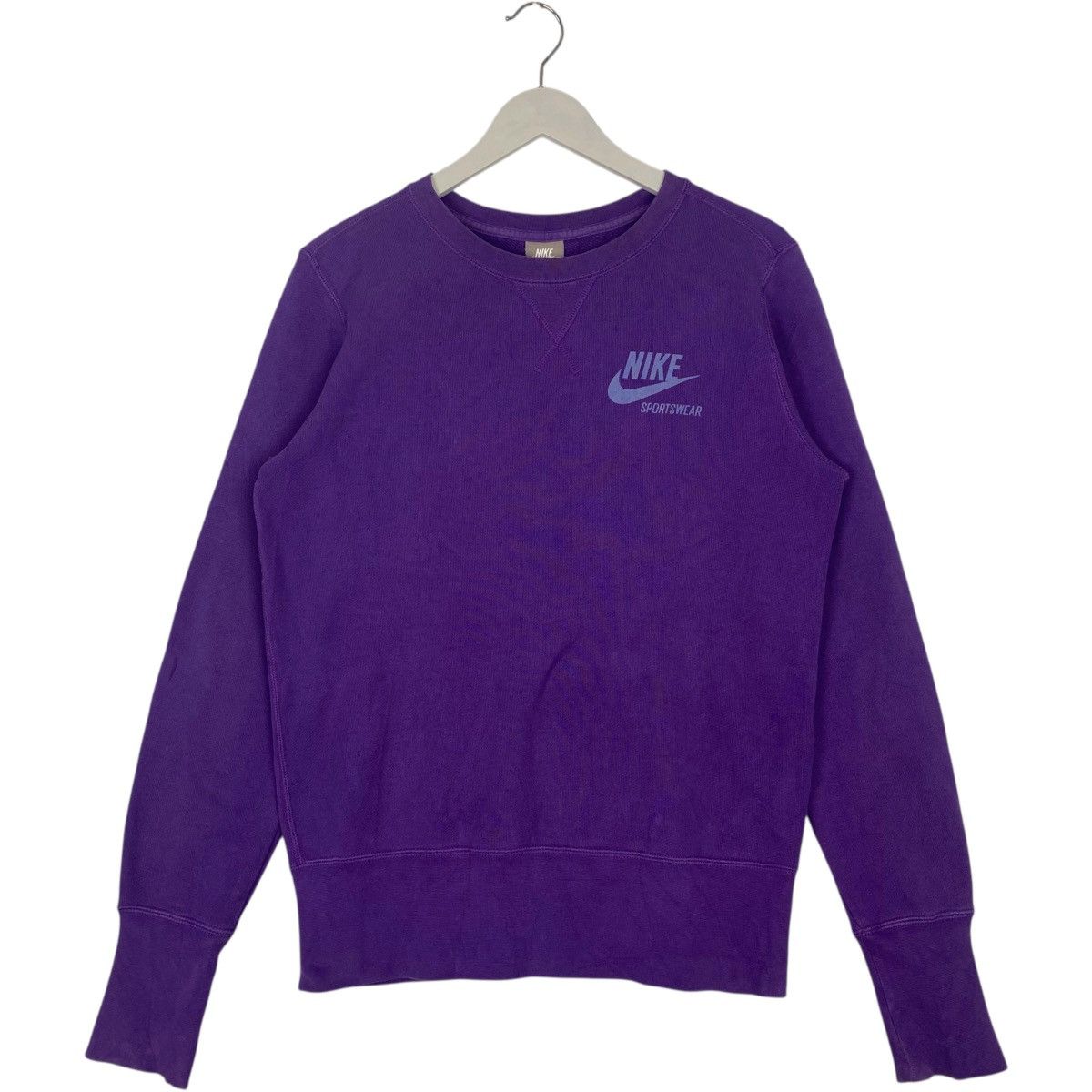 Other Vintage Nike Sportswear Crewneck Sweatshirt Purple Size US M / EU 48-50 / 2 - 1 Thumbnail