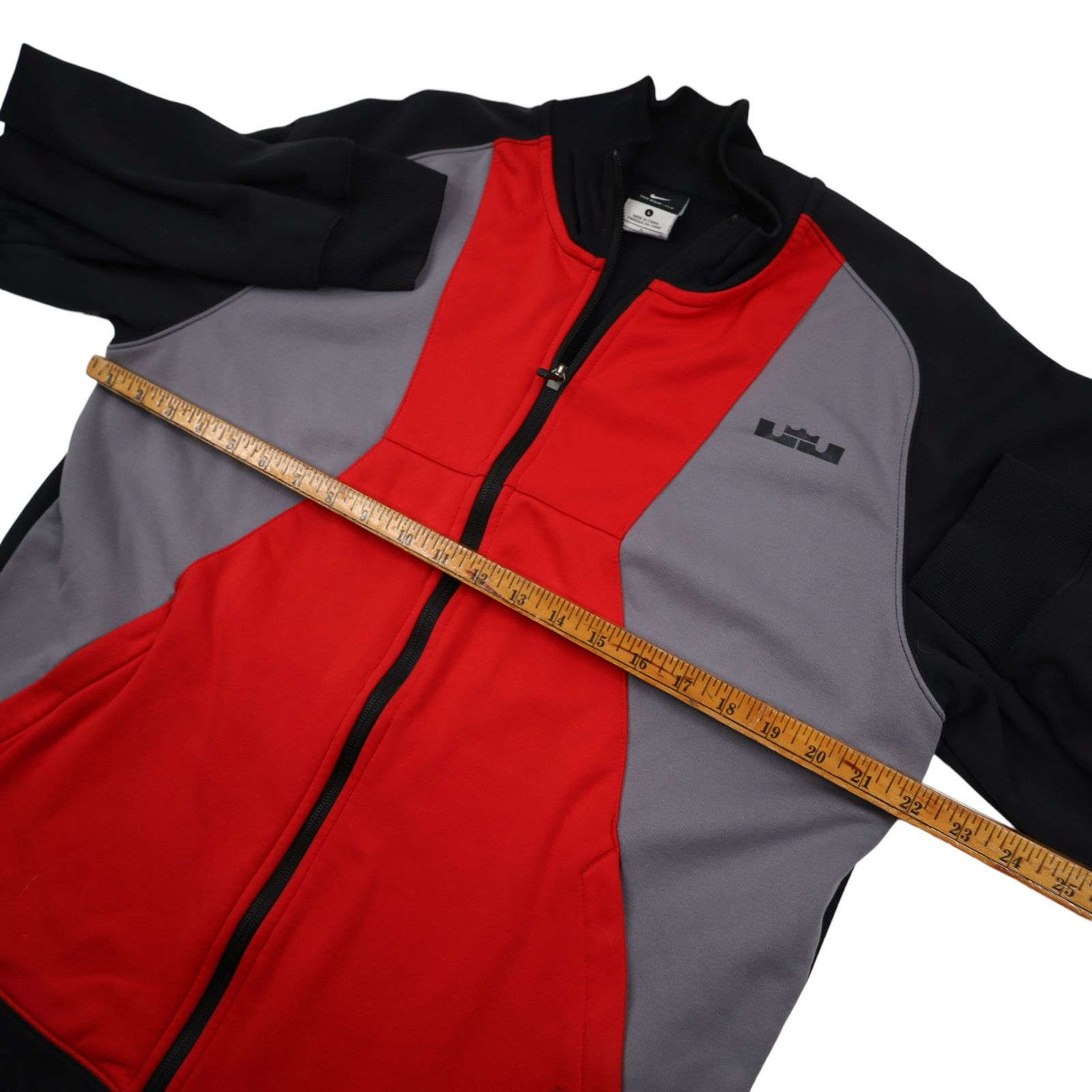 Nike × Vintage Vintage Y2k Nike Lebron James Therma-fit Track jacket Size US L / EU 52-54 / 3 - 5 Thumbnail