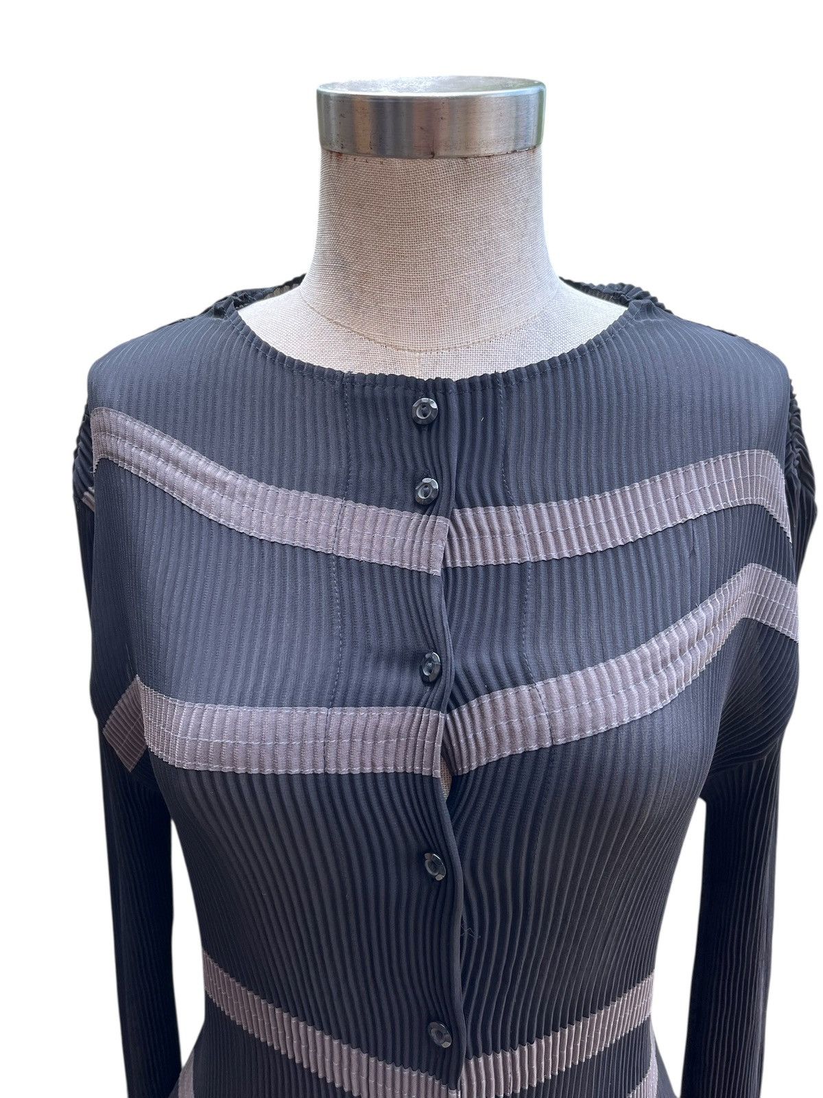 Issey Miyake T.pleats blouse Size M / US 6-8 / IT 42-44 - 2 Thumbnail