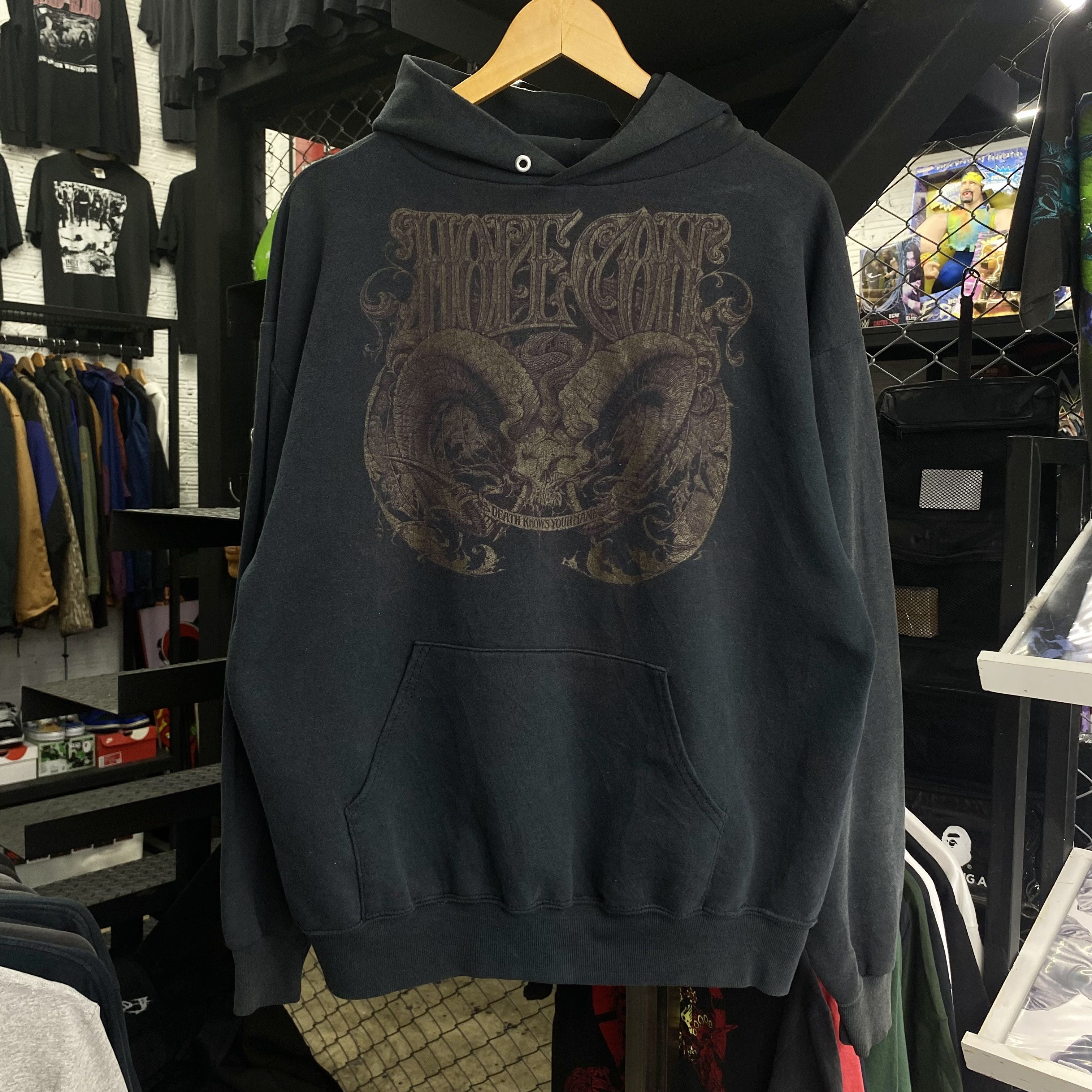 Band Tees The Hope Conspiracy Death Knows Your Name Vintage 2006 Size US L / EU 52-54 / 3 - 1 Thumbnail