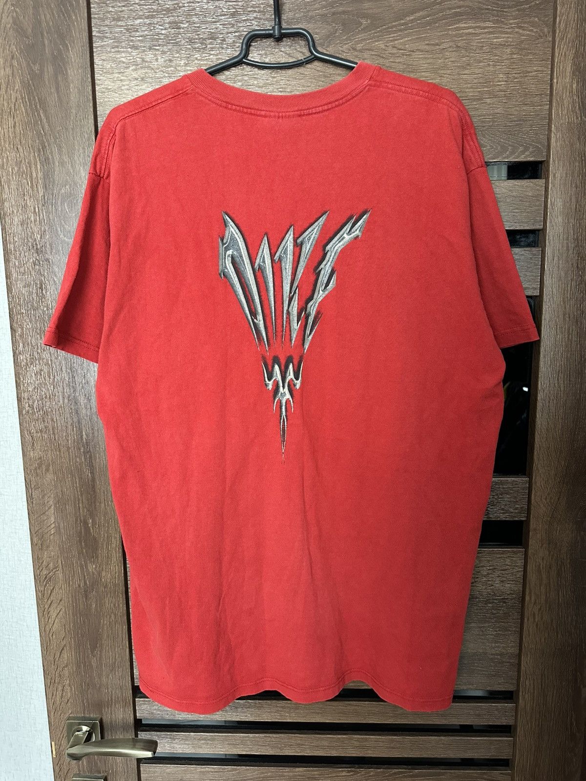 Nike Nike Vintage RARE Big Logo Y2K T-Shirt 90s Size US L / EU 52-54 / 3 - 6 Thumbnail