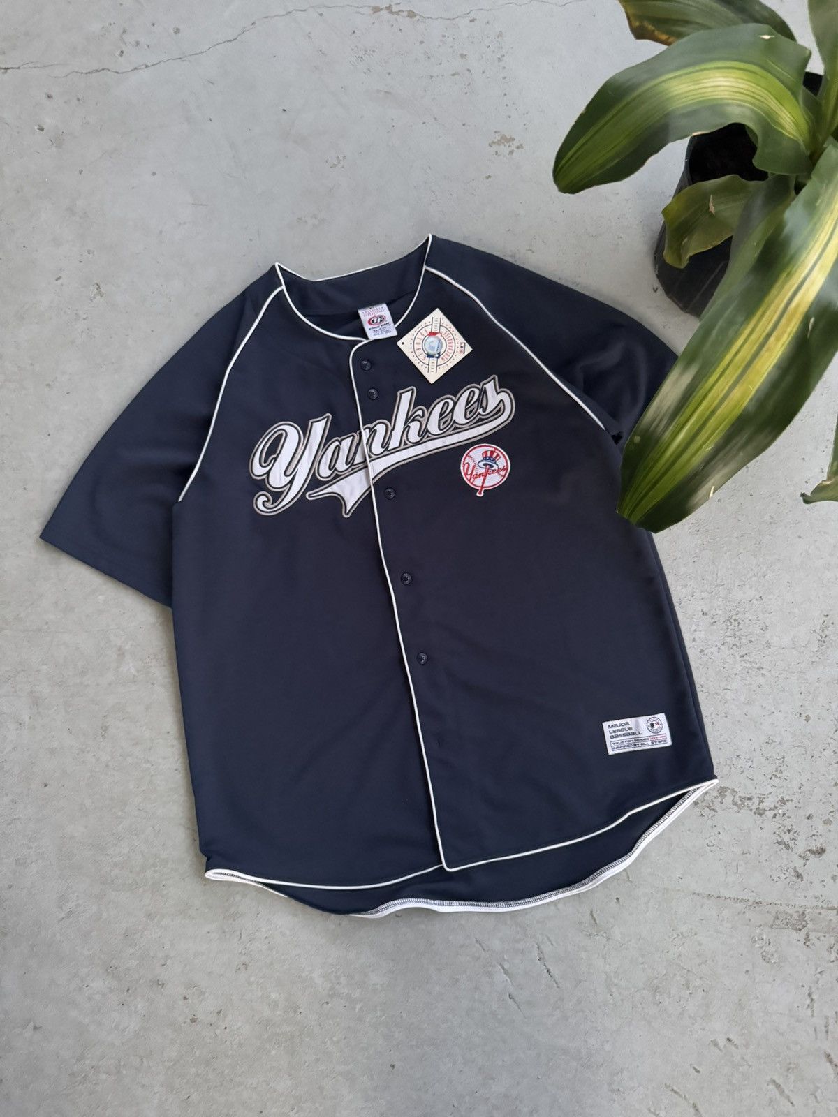New York Yankees Vintage New York Yankees Embroidered Spelled Out Jersey Size US XL / EU 56 / 4 - 2 Thumbnail