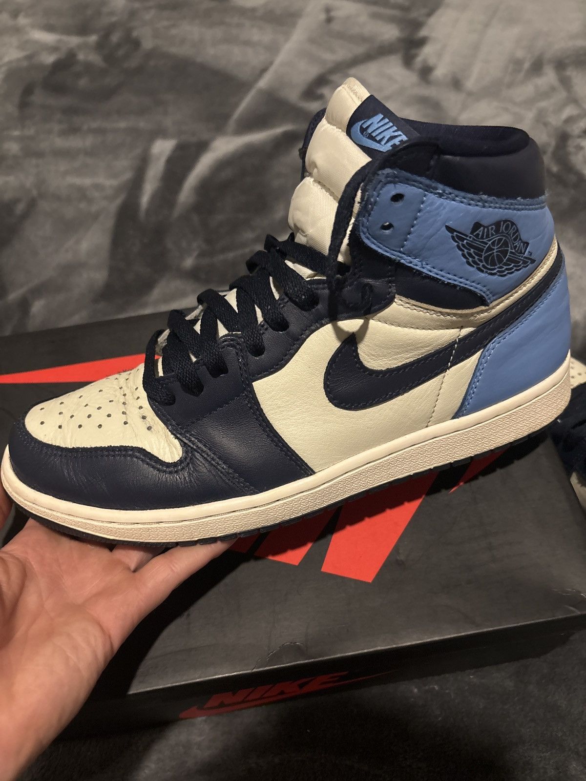 Jordan Brand Air Jordan 1 Retro High OG Obsidian Size 9.5 Size US 9.5 / EU 42-43 - 8 Thumbnail