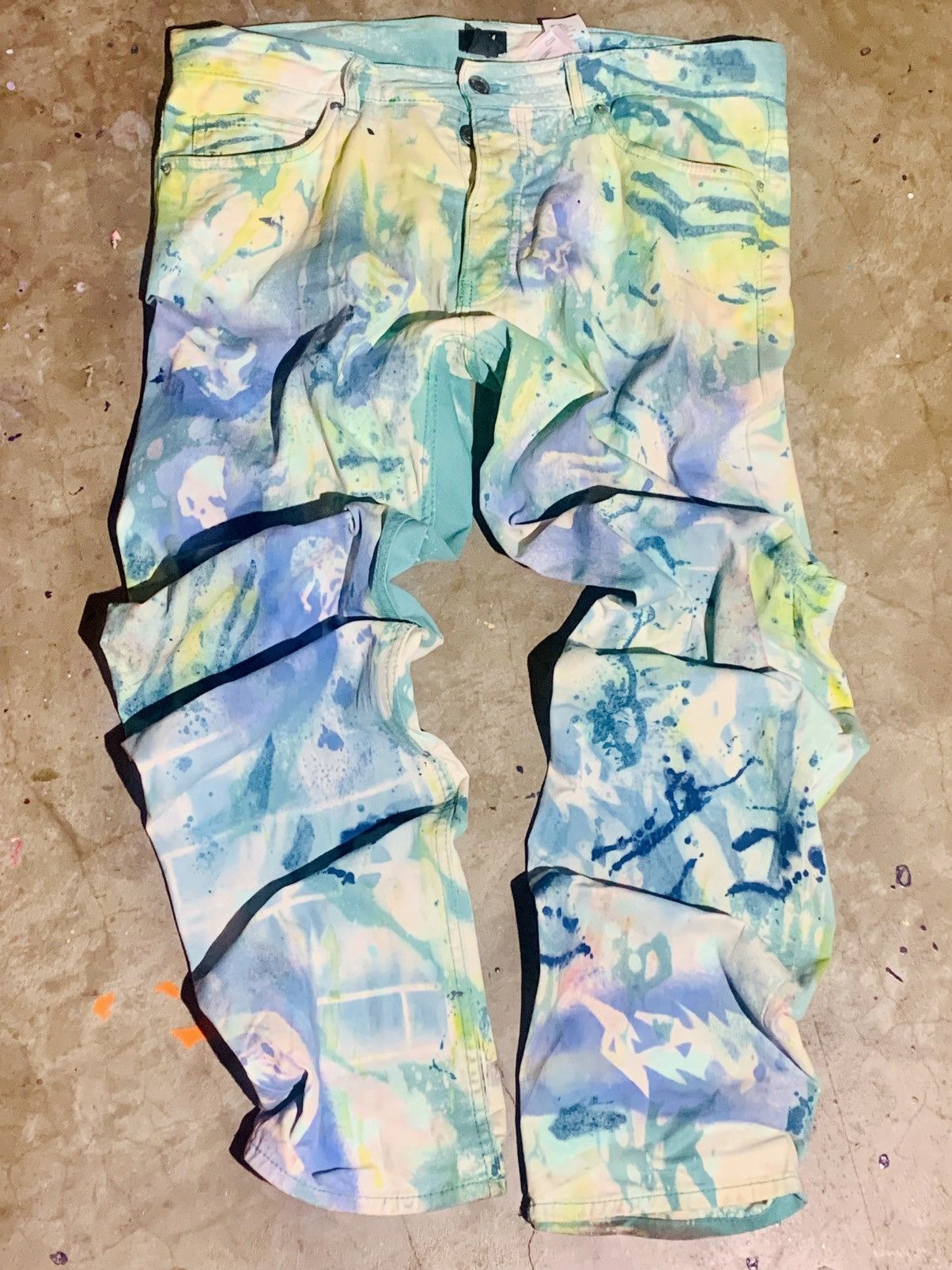 H&M Abyssal Nightmare Size US 32 / EU 48 - 1 Thumbnail