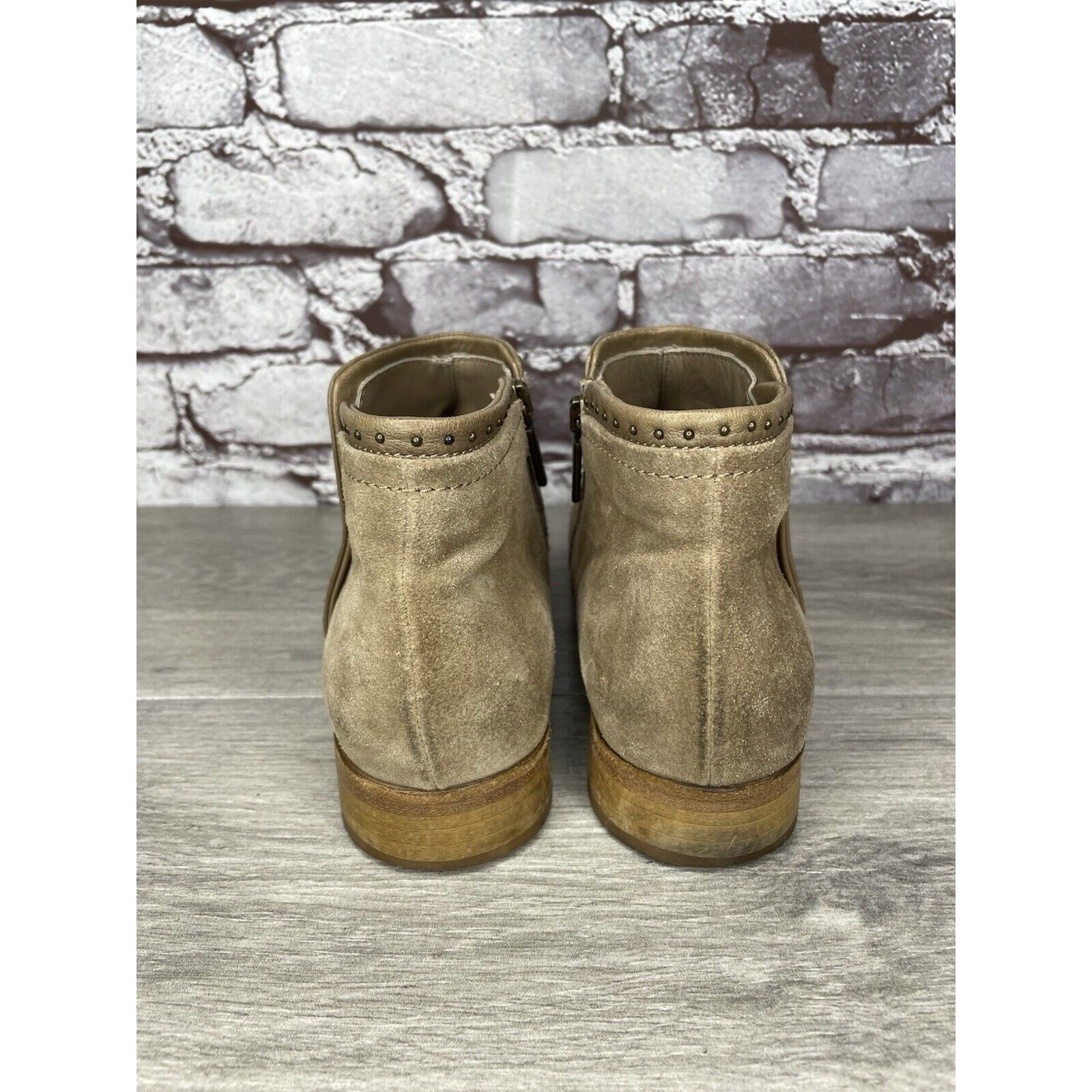 Other ITALEAU Tan Suede Leather Ankle Side Zipper Low Heel Boots W Size US 6.5 / IT 36.5 - 18 Thumbnail