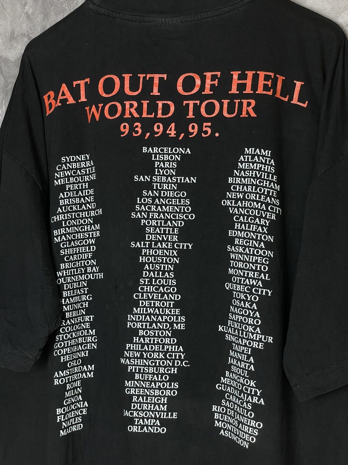 Band Tees × Vintage Vintage Meat Loaf 1993-95 Faded Very Rare Tour T-shirt Size US XL / EU 56 / 4 - 13 Thumbnail