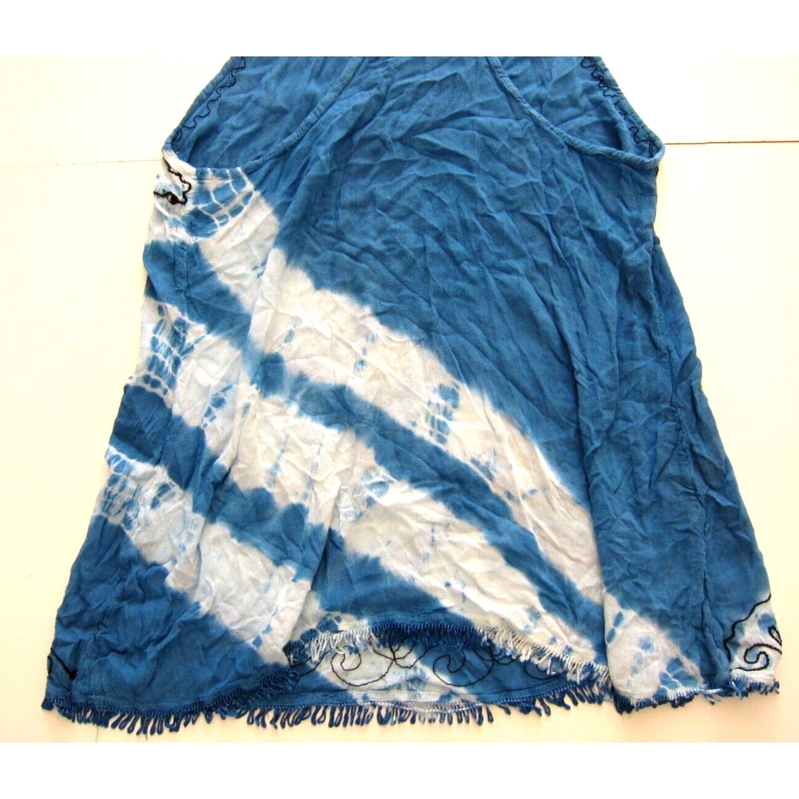 Sunflower VINTAGE Sunflower Tank Dress Sunflower 100% Crinkle Rayon Blue White Tie Dye Embroidered Sun Dress M-L Size M / US 6-8 / IT 42-44 - 6 Thumbnail