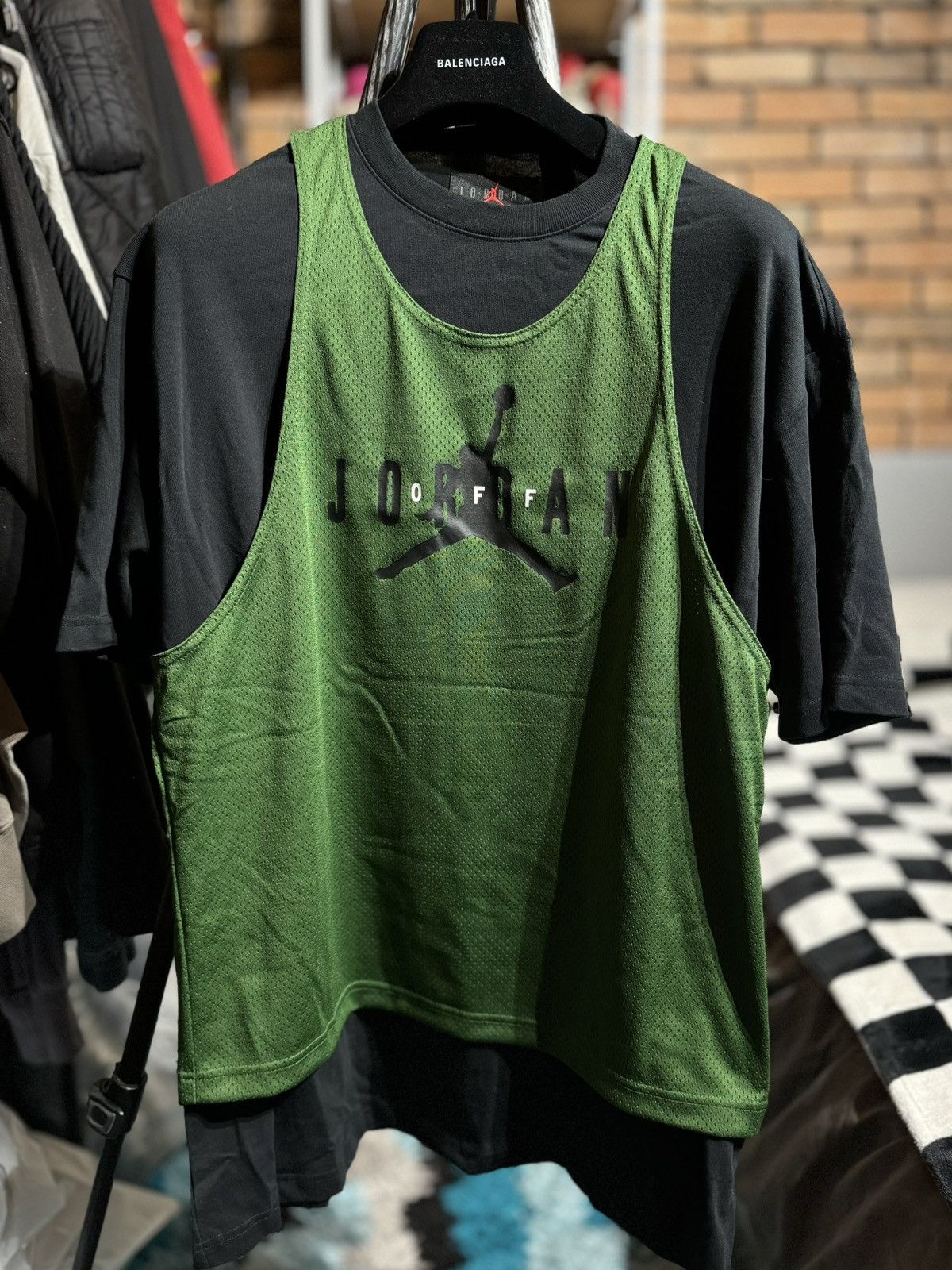 Off-White NEW OFF WHITE BOSTON MILWAUKEE X JORDAN NIKE JERSEY TEE SZ S Size US S / EU 44-46 / 1 - 3 Thumbnail