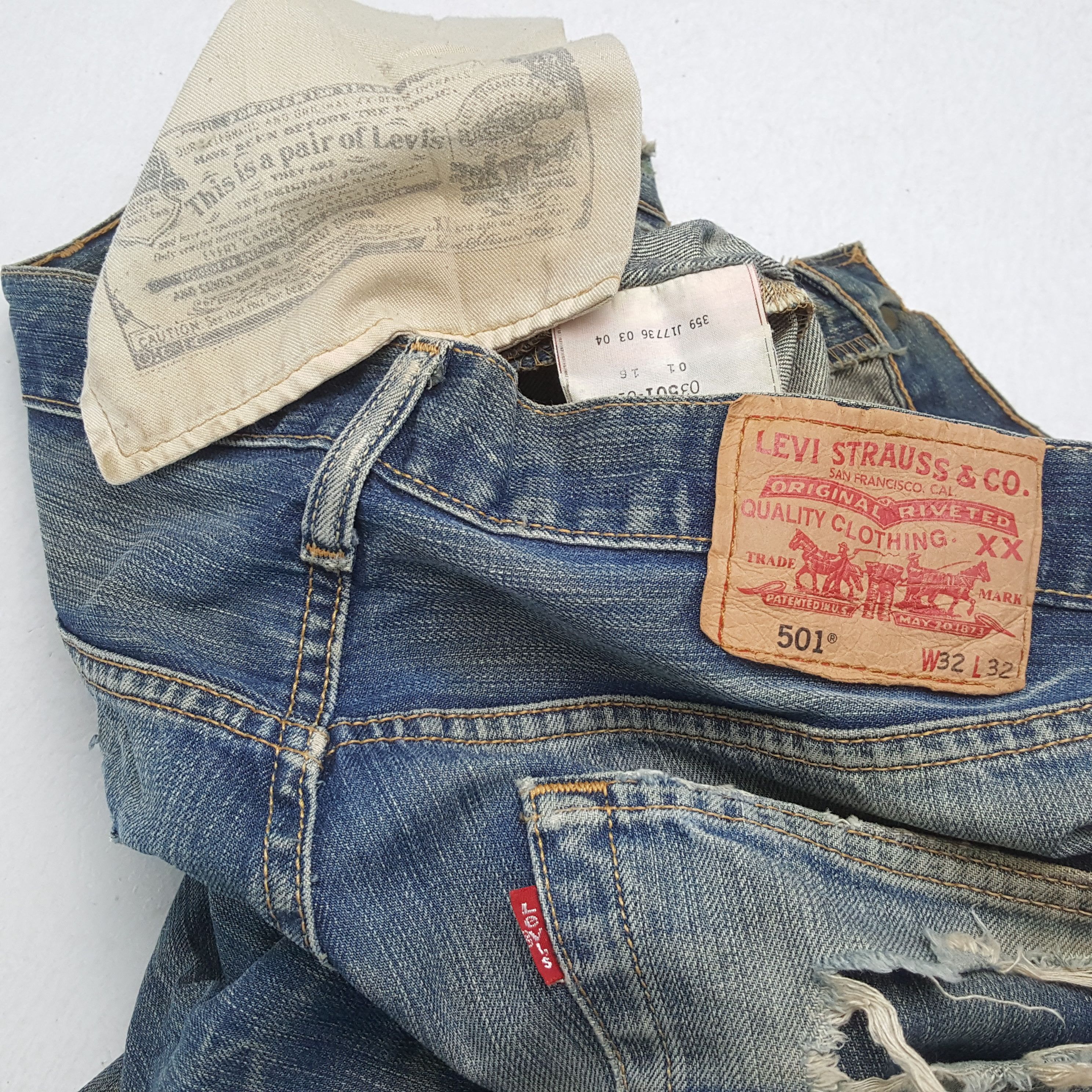 LEVI'S Streetwear Style Distressed Jeans