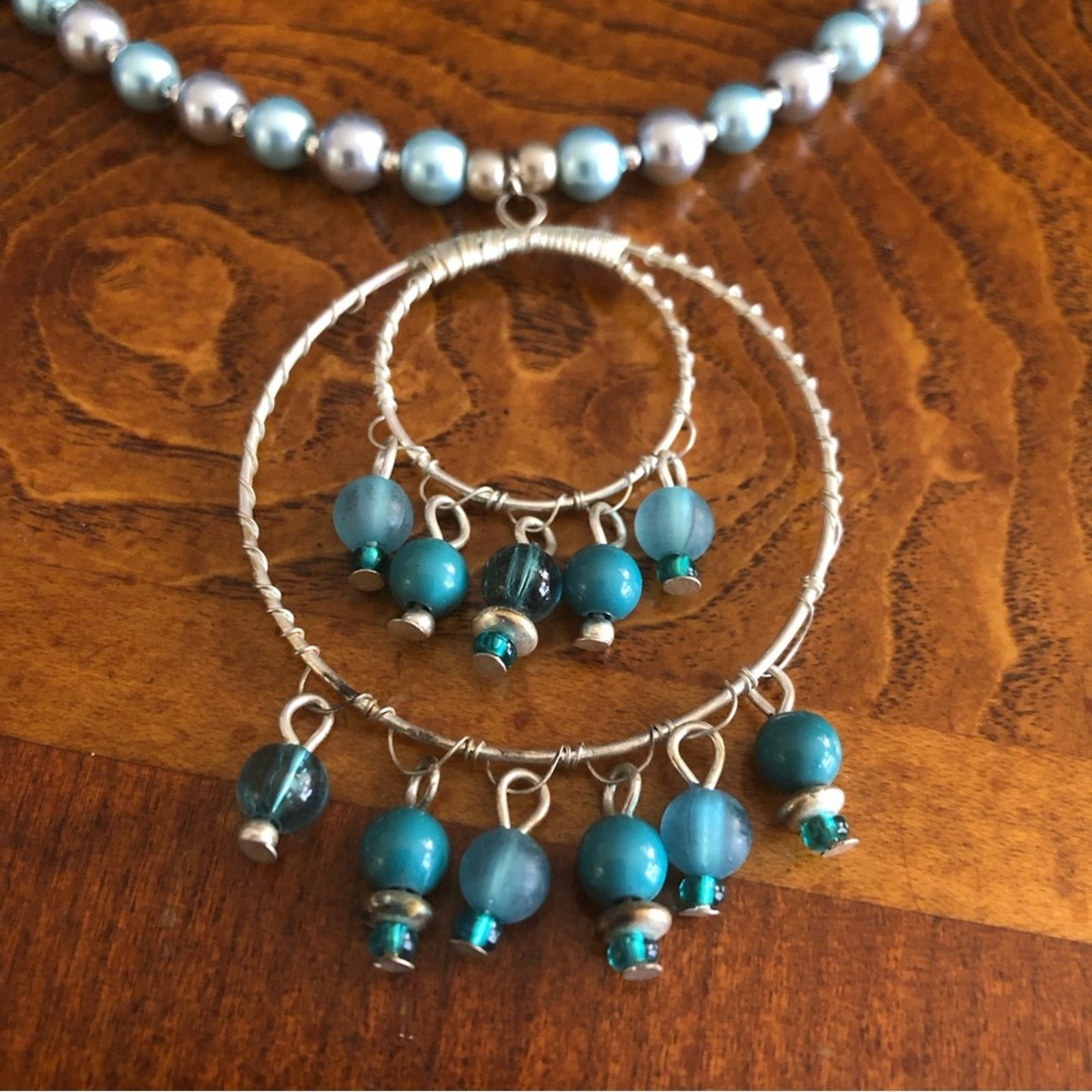Handmade Handcrafted repurpose hand wired medallion Pearl necklace Size ONE SIZE - 8 Thumbnail