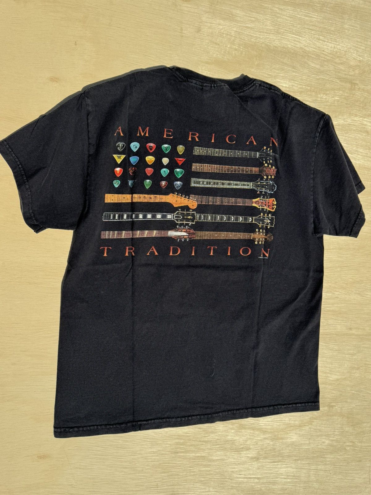 Band Tees × Vintage 1999 Guitar Flag Vintage 90’s Rock Band T-Shirt Size US L / EU 52-54 / 3 - 2 Thumbnail