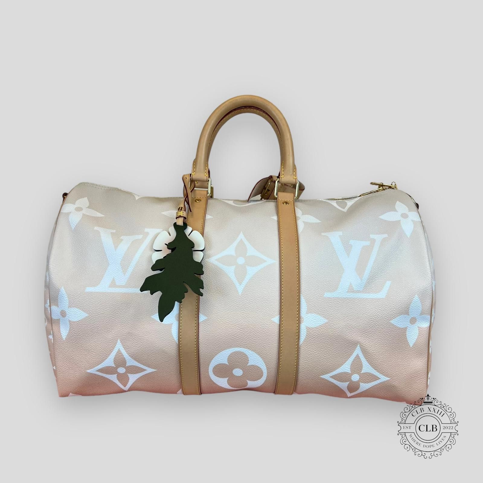 Louis Vuitton LOUIS VUITTON GIANT MONOGRAM KEEPALL 45 - BRUME Size ONE SIZE - 1 Thumbnail