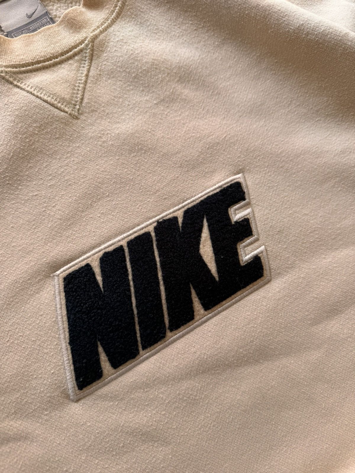 Nike × Vintage NIKE VINTAGE CENTER LOGO OVERSIZE BOXY SWEATSHIRT Size US XL / EU 56 / 4 - 4 Thumbnail