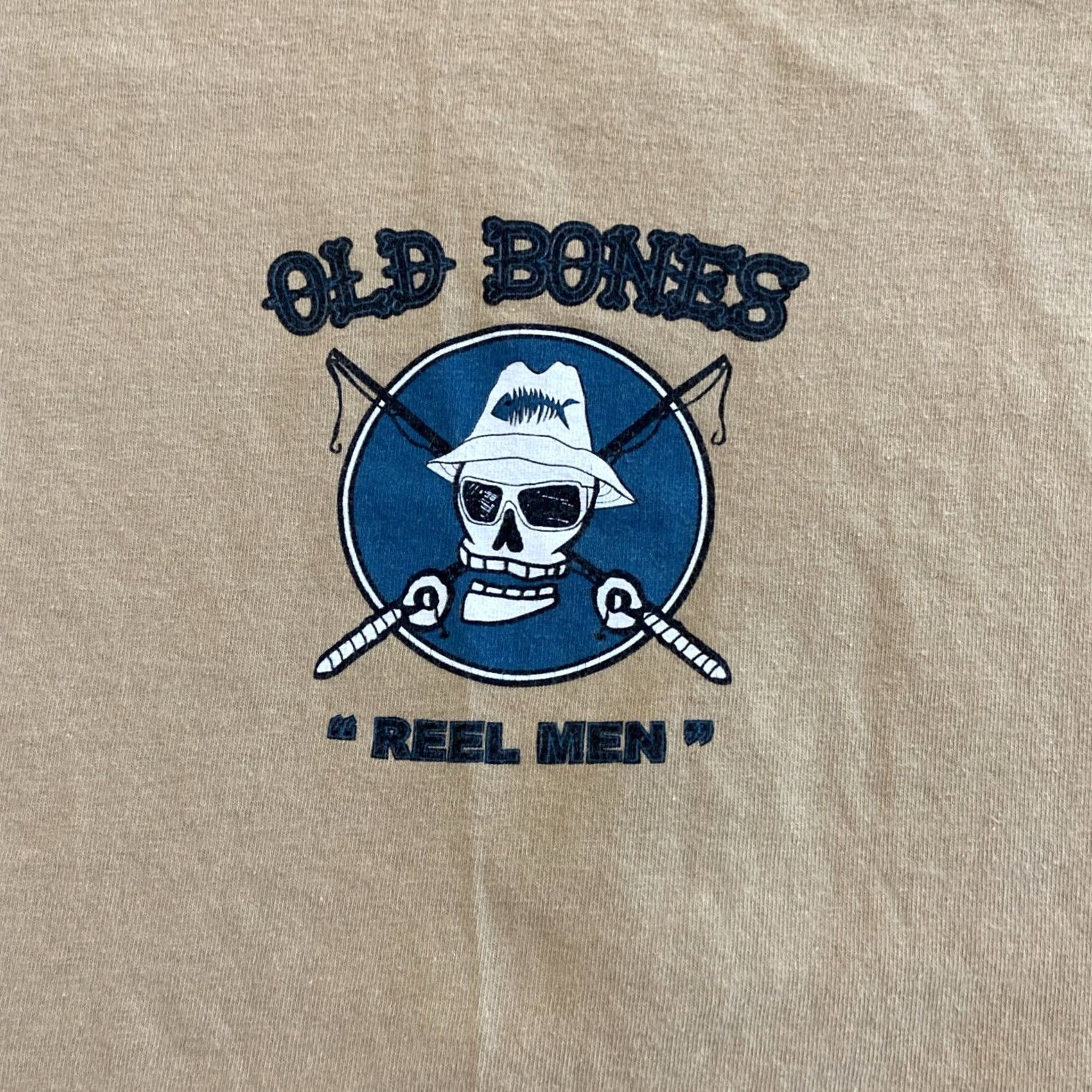Gildan VINTAGE Old Bones Reel Men Skeleton Rod Funny Humor Fisherman Graphic Tee XL Size US XL / EU 56 / 4 - 2 Thumbnail