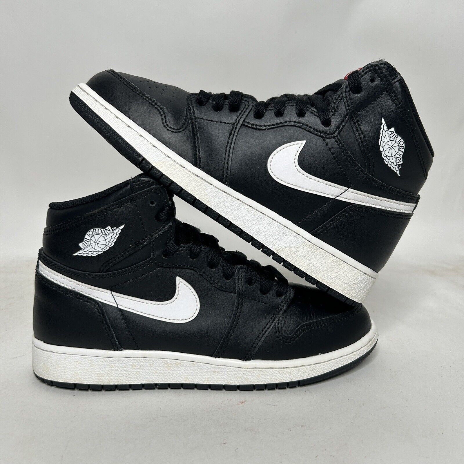 Nike Nike Air Jordan 1 Retro High BG “Black White/Ying Yang” 2024 Size US 7.5 / IT 37.5 - 1 Thumbnail