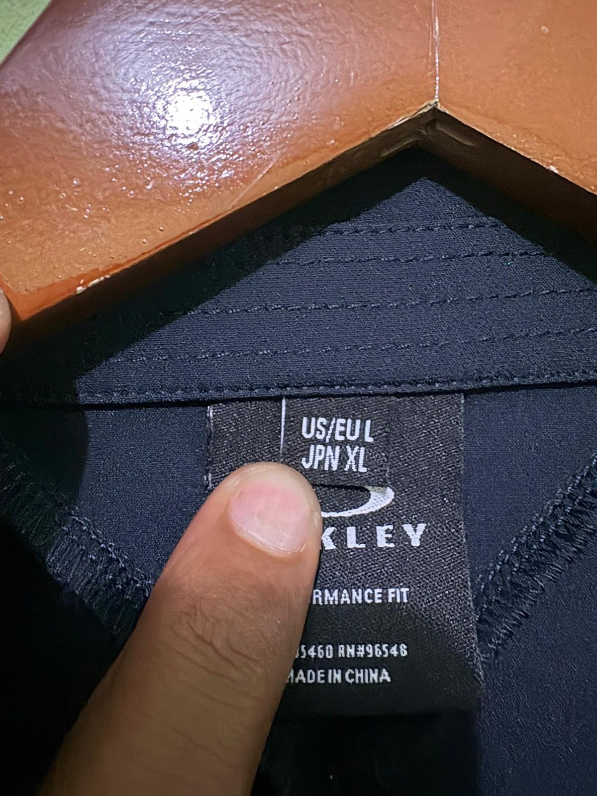 Oakley VTG Oakley Light Jacket Design The World Is Always Involving Size US L / EU 52-54 / 3 - 12 Thumbnail