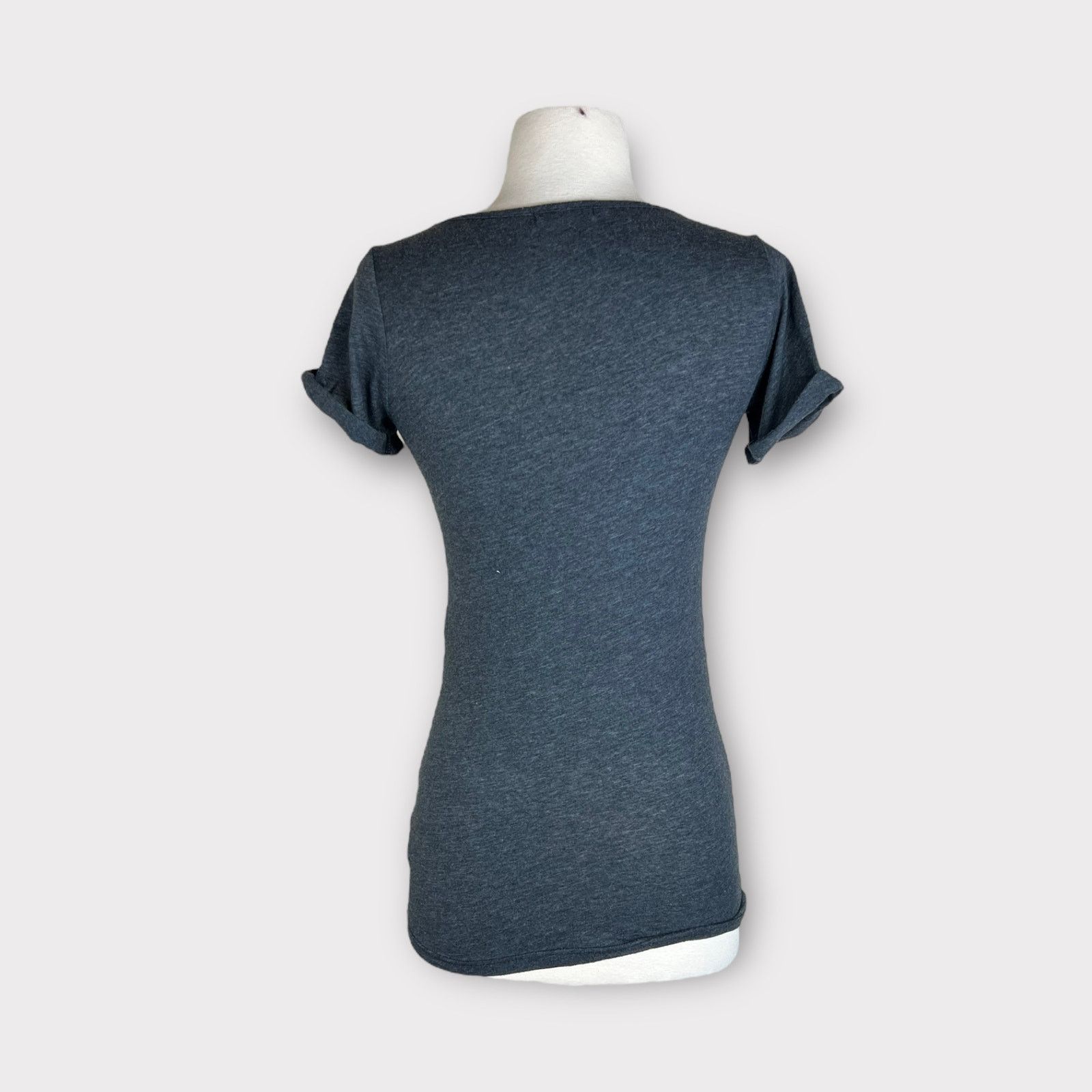 Vintage Delia | Vintage Y2K “Love” Graphic Tee | Gray Red Blue White Size S / US 4 / IT 40 - 3 Thumbnail
