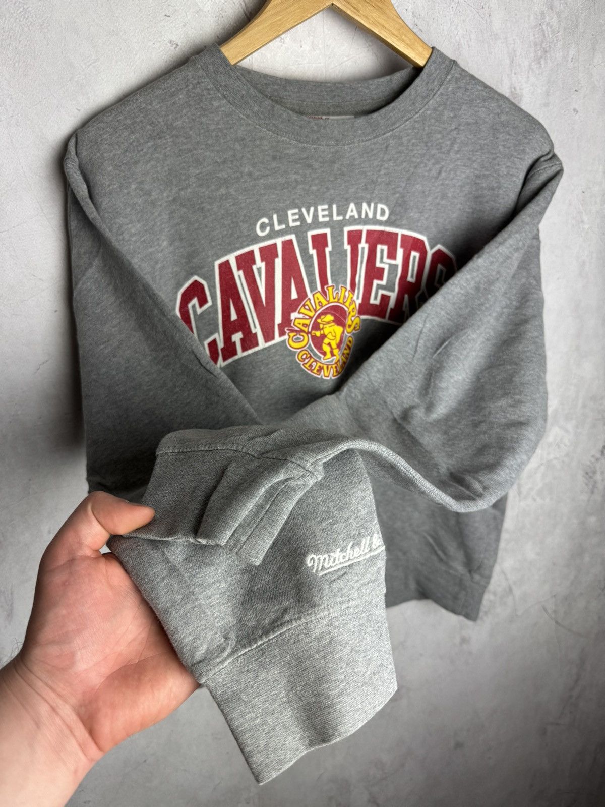 Mitchell & Ness × Vintage Cavaliers Sweatshirt Mitchell & Ness Vintage Size US M / EU 48-50 / 2 - 6 Thumbnail