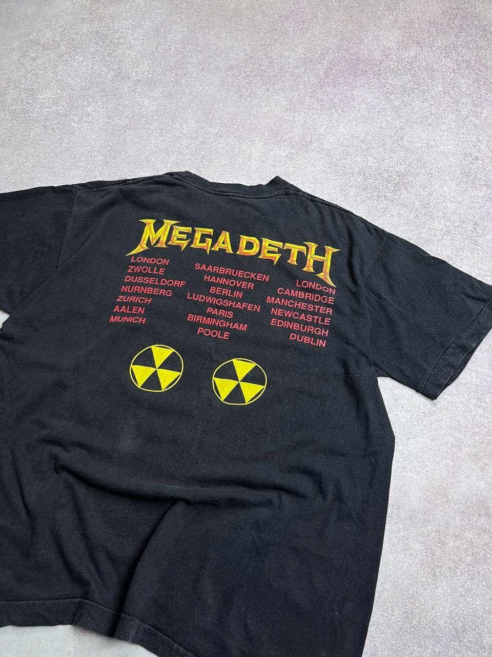 Faded Black 1990 Megadeth tour T-shirt