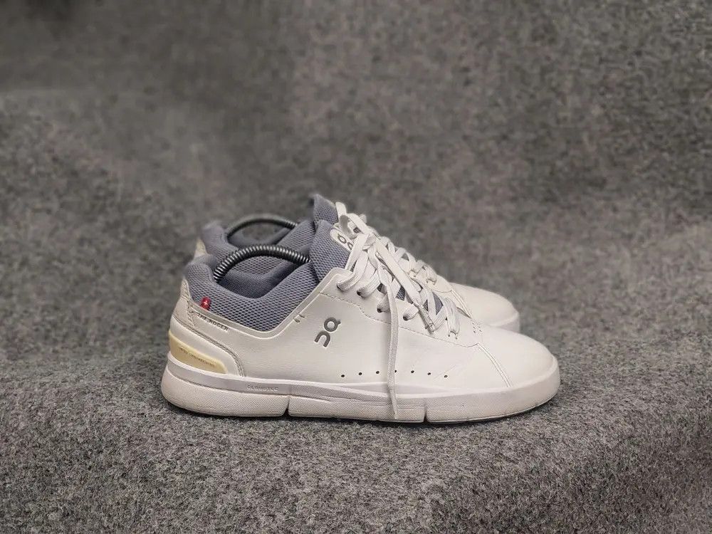 On The Roger on cloud swiss Advantage Lilac Sneakers Shoes