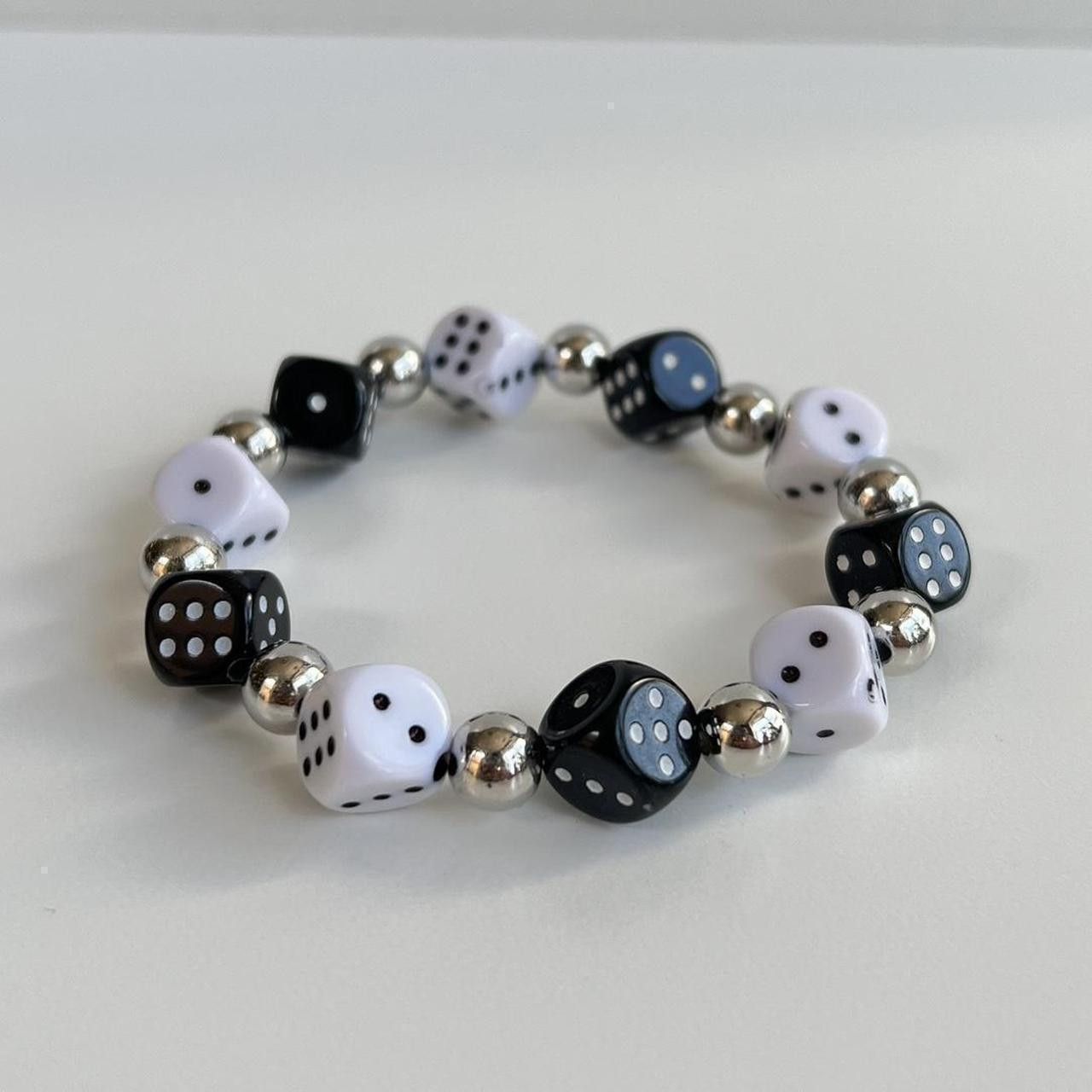 Other y2k 2000s dice grunge punk black and white bracelet Size ONE SIZE - 4 Thumbnail